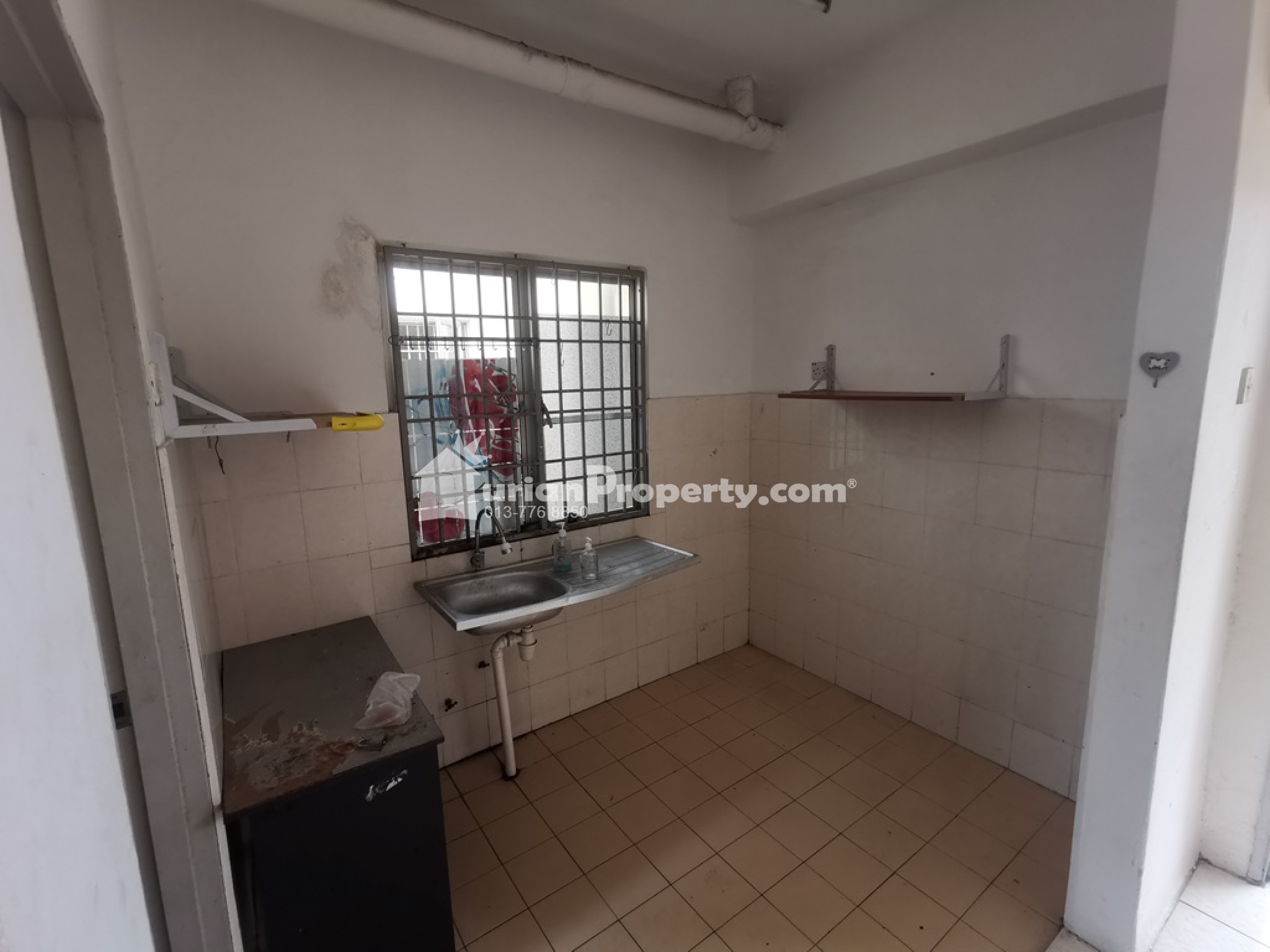 Apartment For Sale at Kantan Court