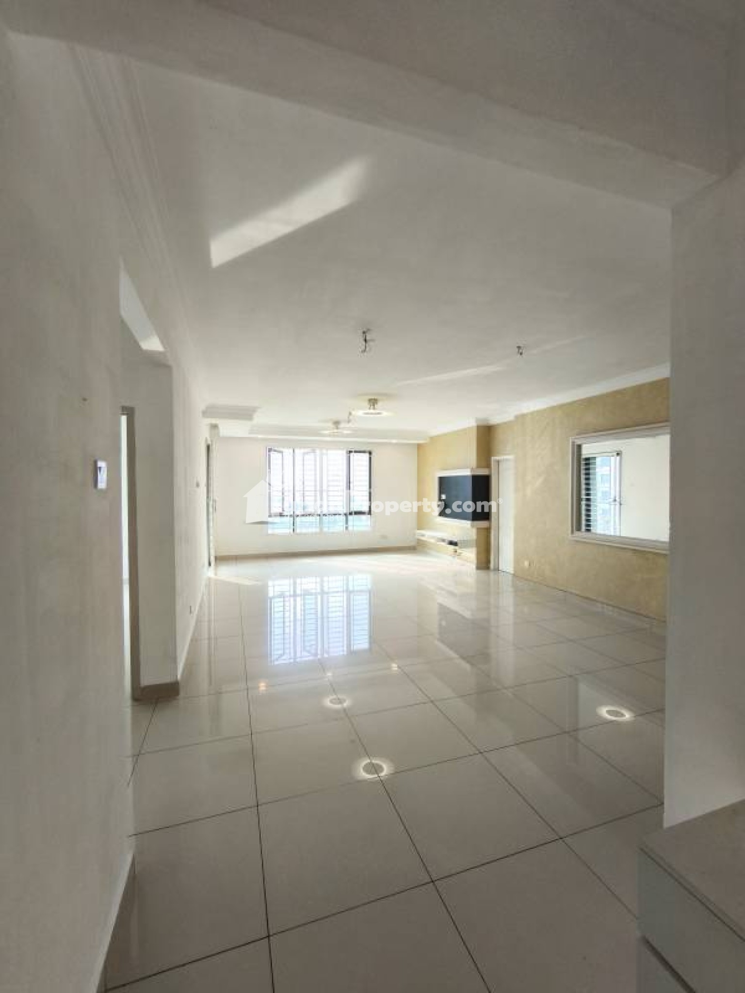 Condo For Sale at Atmosfera