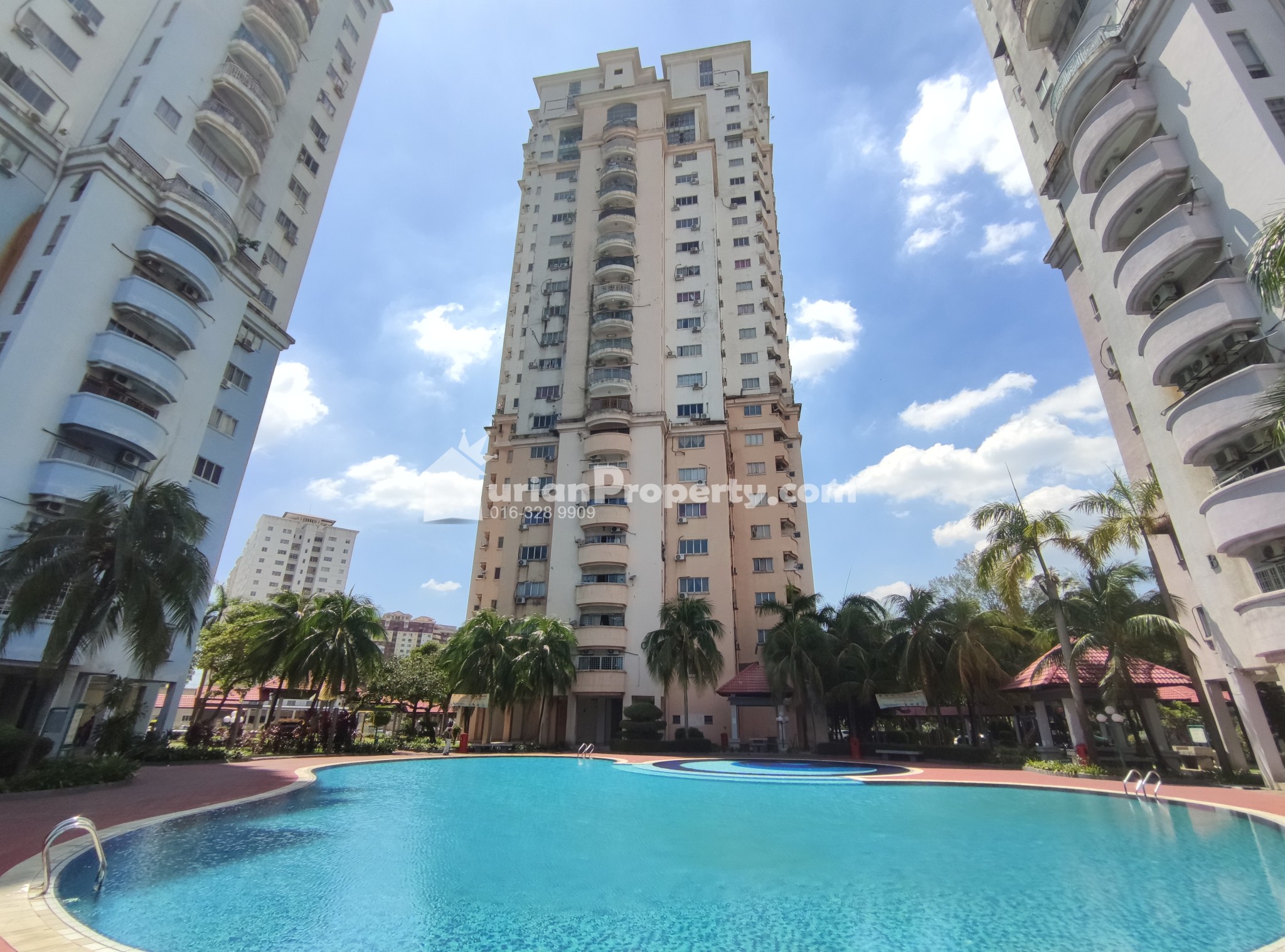 Condo For Sale at Ridzuan Condominium