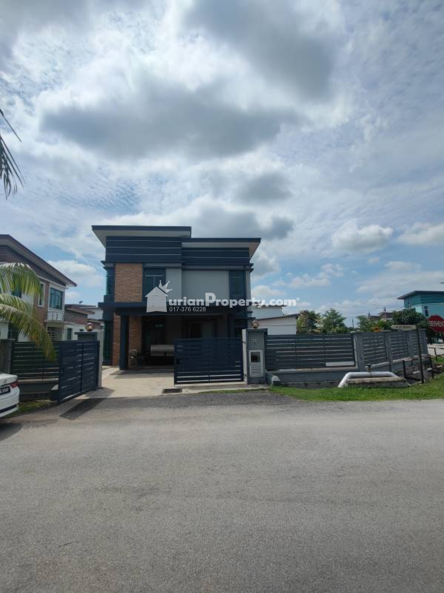 Bungalow House For Rent at Taman Paya Rumput Perdana