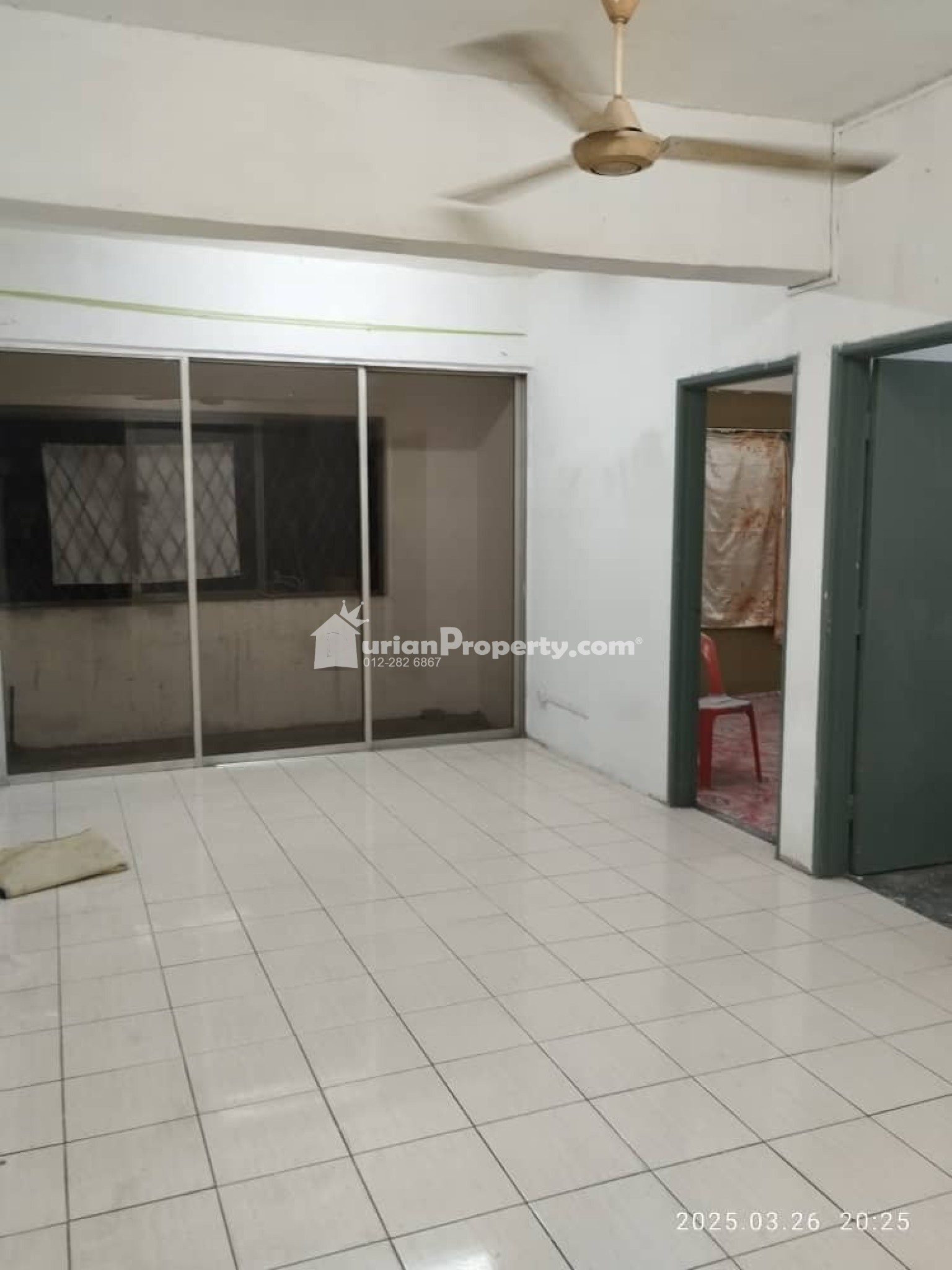 Shop Apartment For Rent at Taman Millenium Sentosa