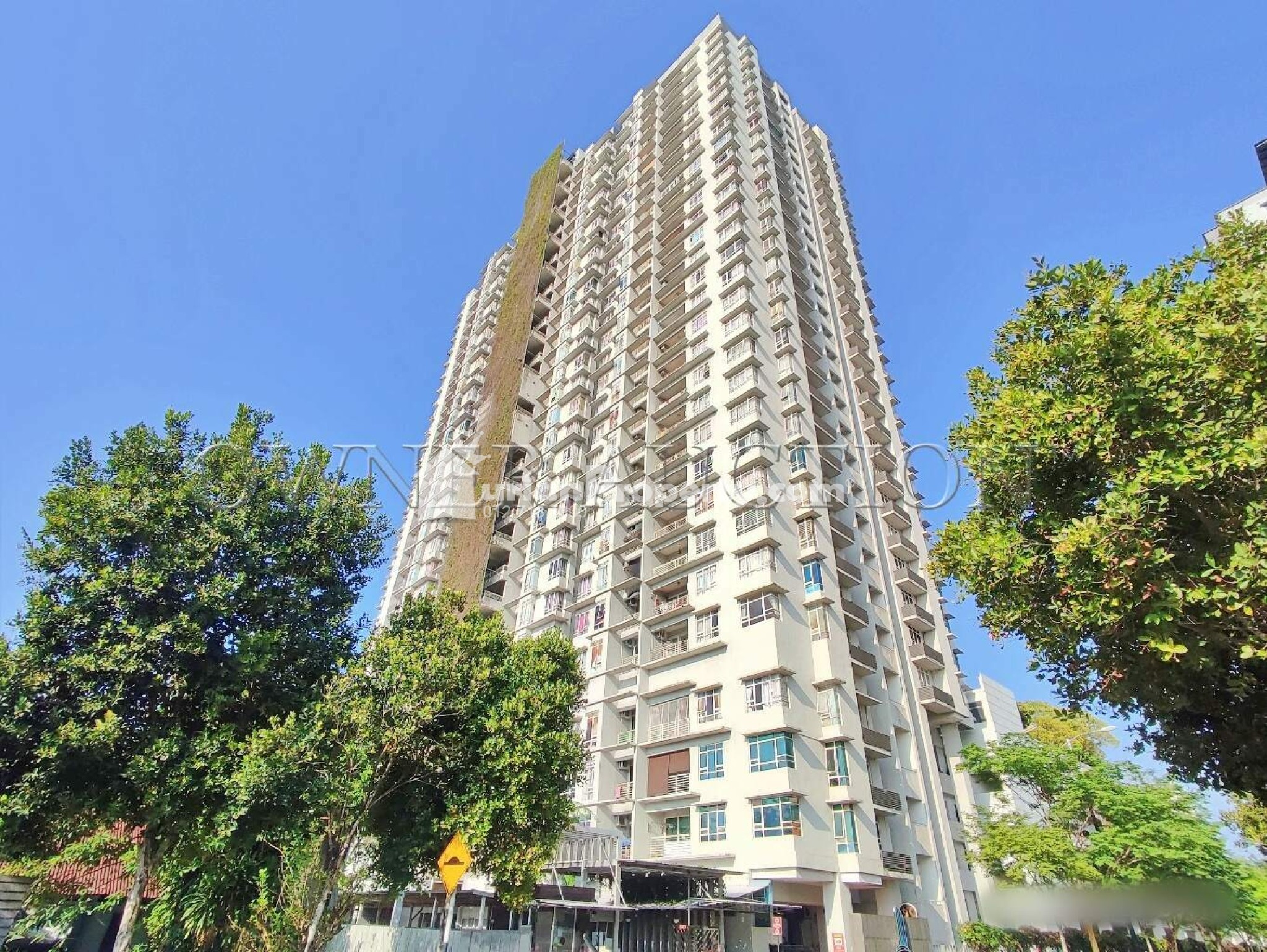 Condo For Auction at Ocean View Residences