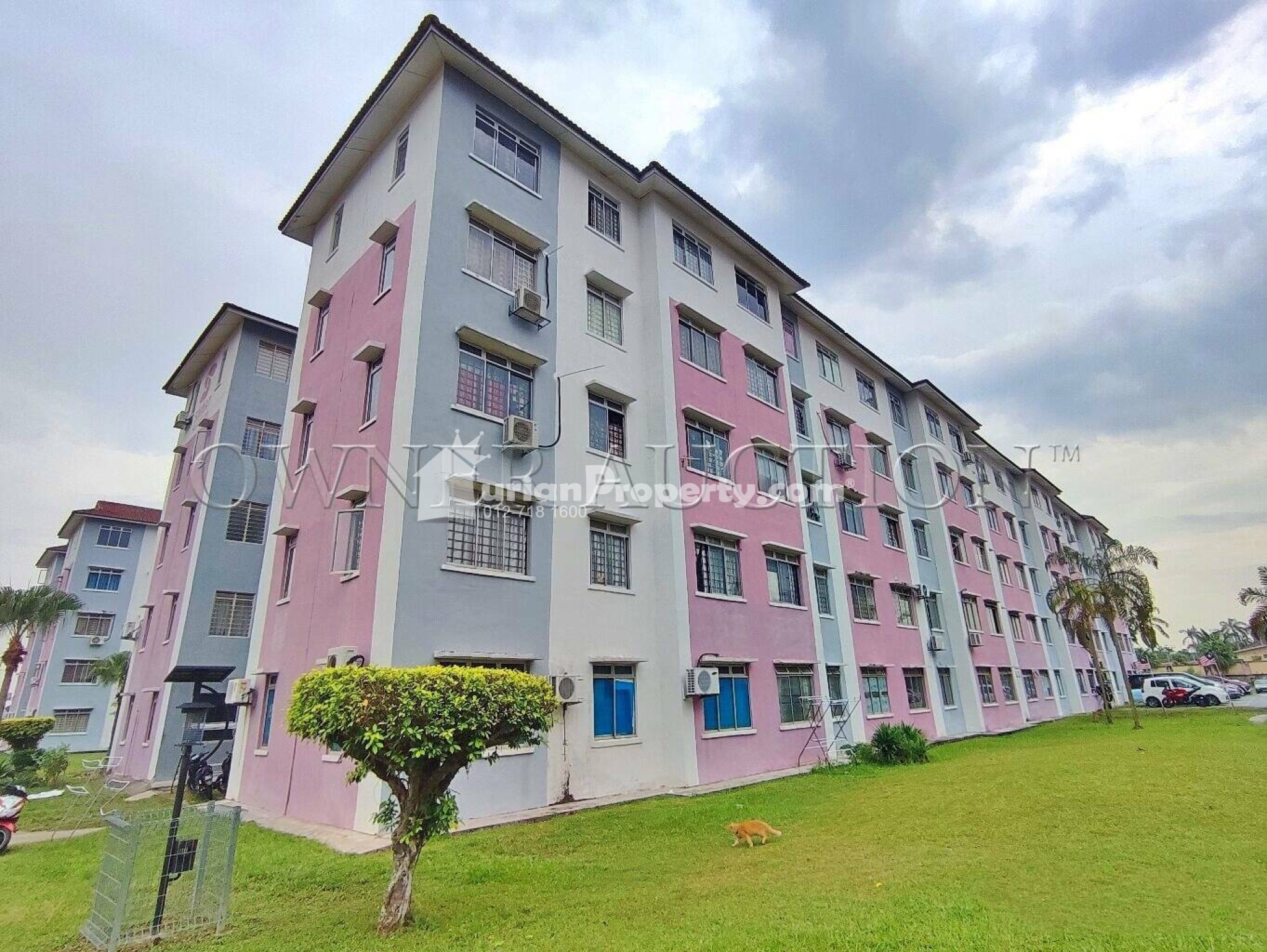 Apartment For Auction at Megah Villa Apartment