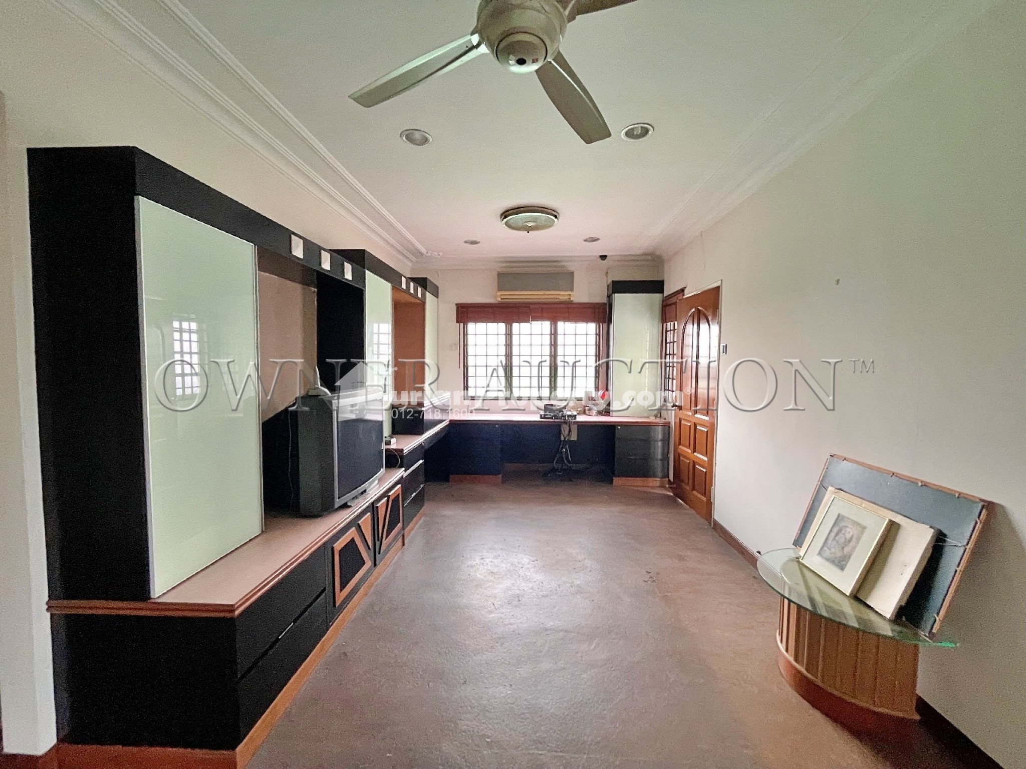 Bungalow House For Auction at Taman Eng Ann
