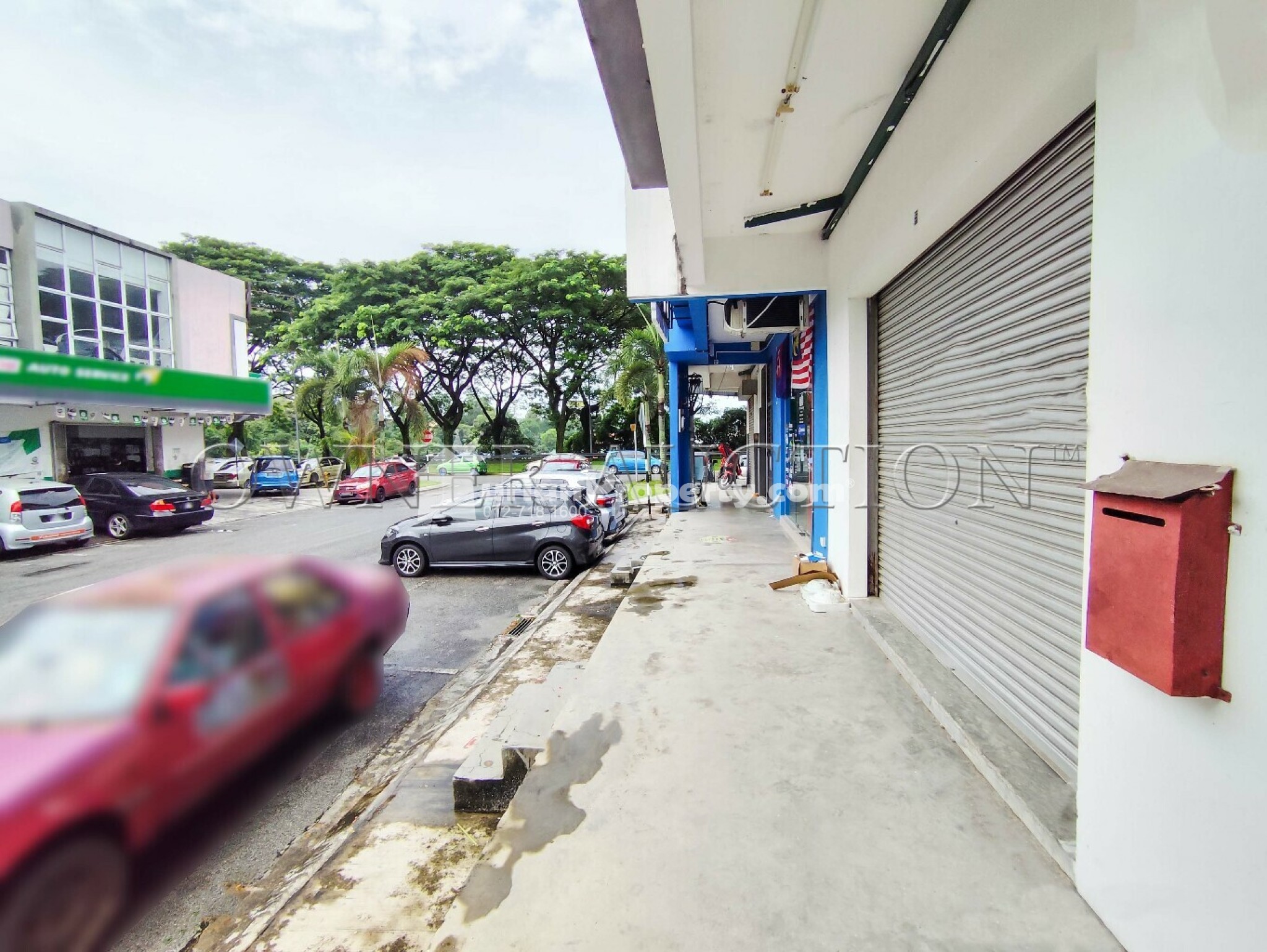 Shop Office For Auction at Tampoi