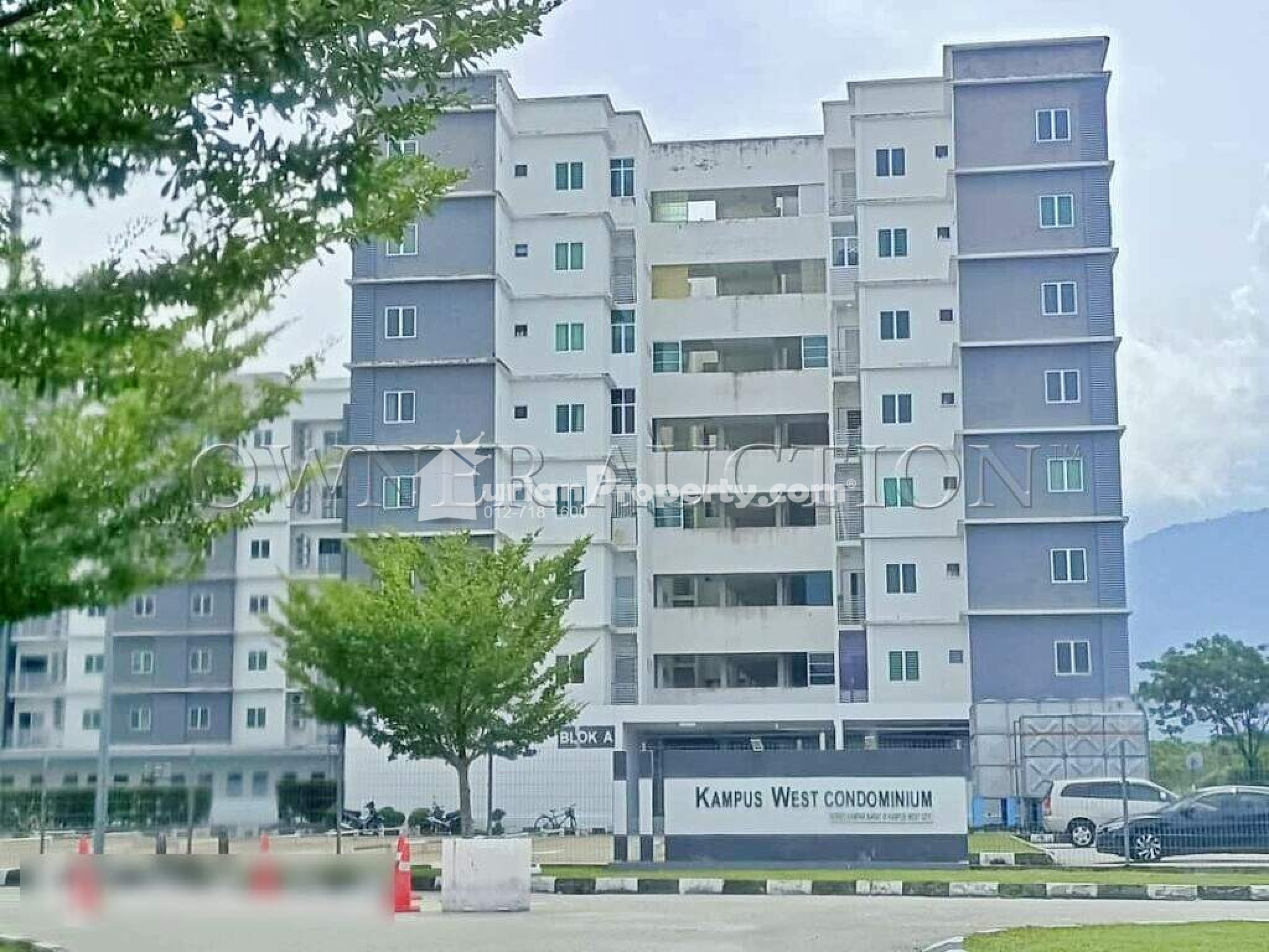 Condo For Auction at Kampus West City