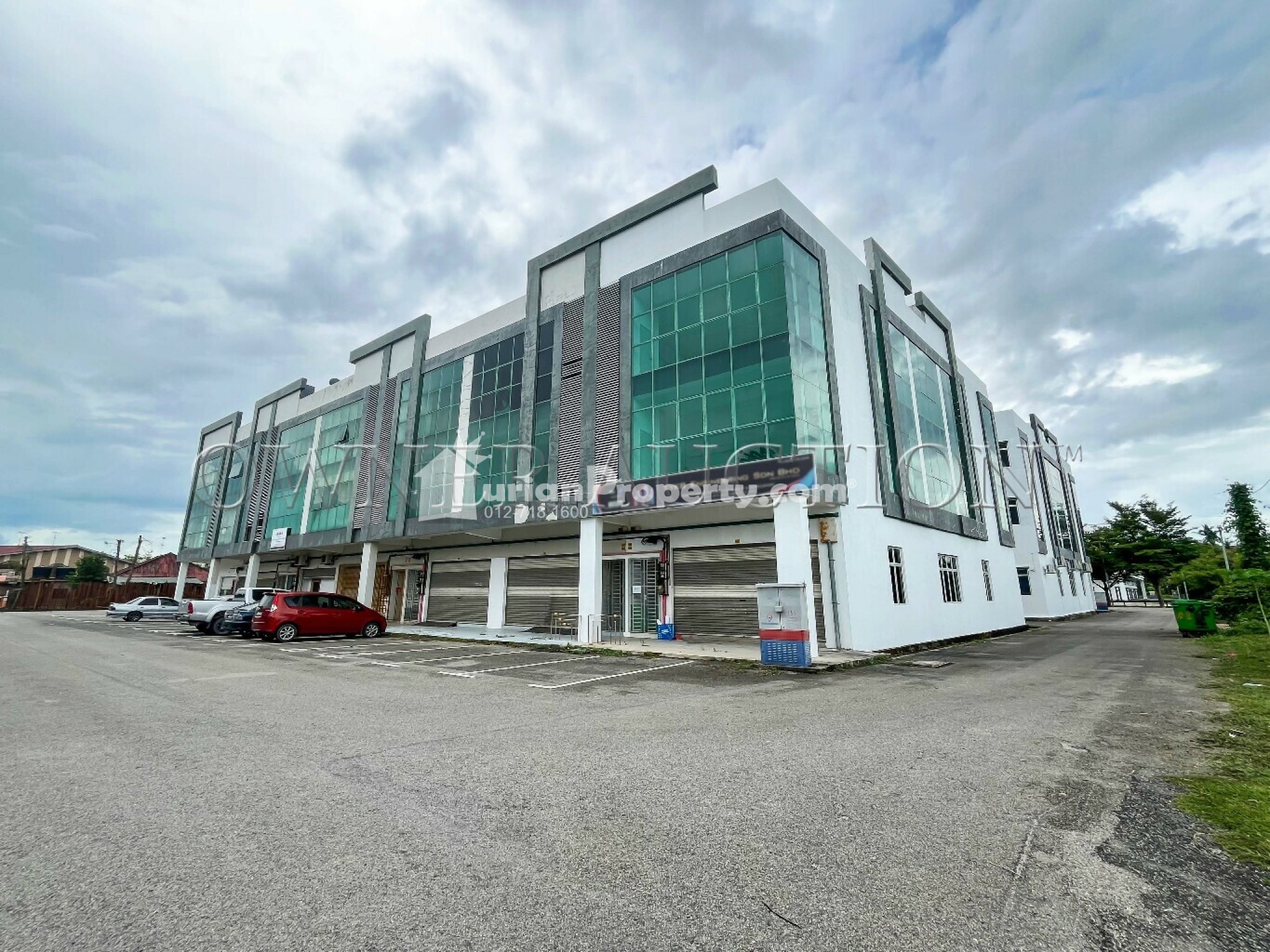 Shop Office For Auction at Sungai Rengit