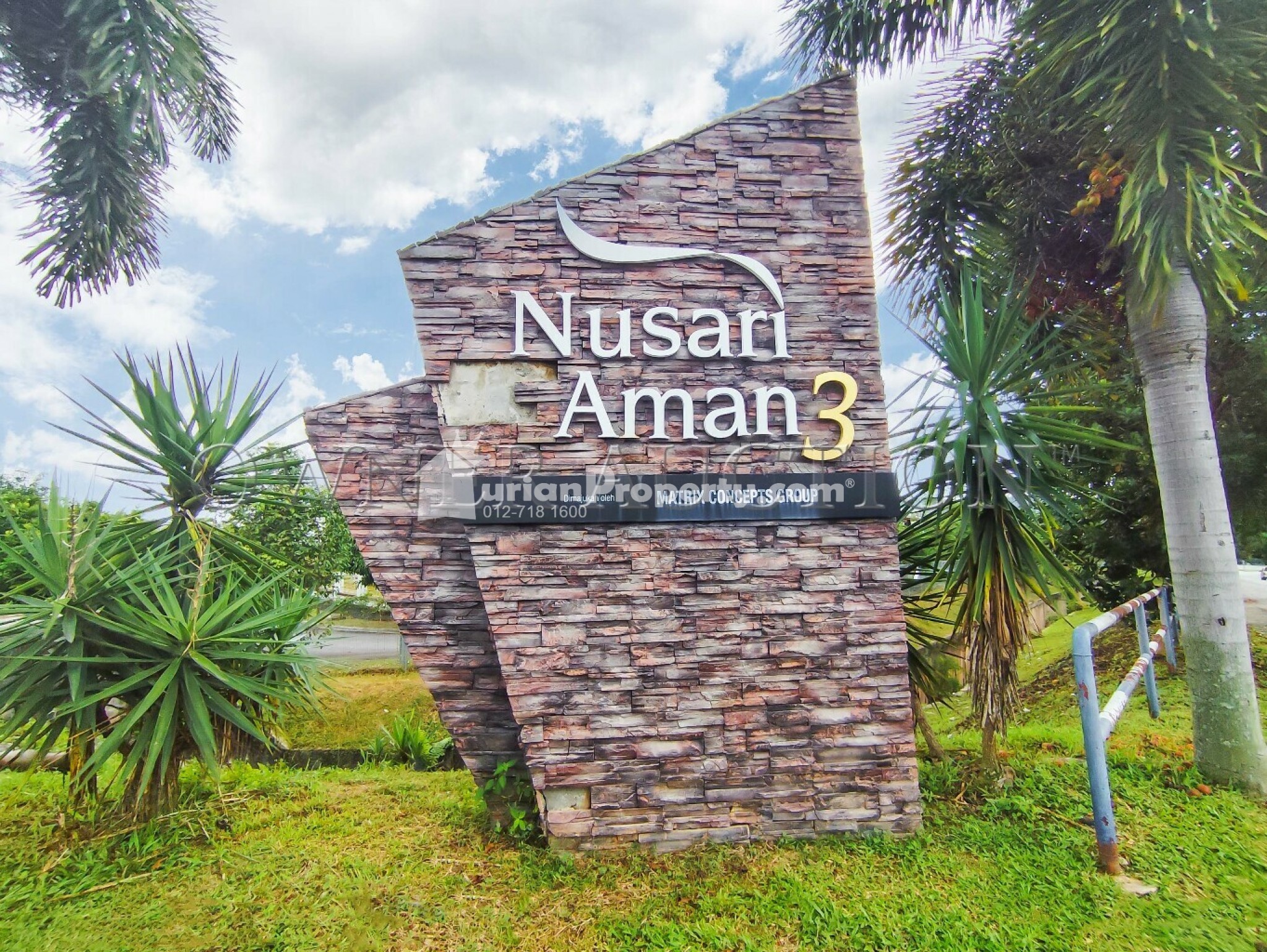 Terrace House For Auction at Nusari Aman 3