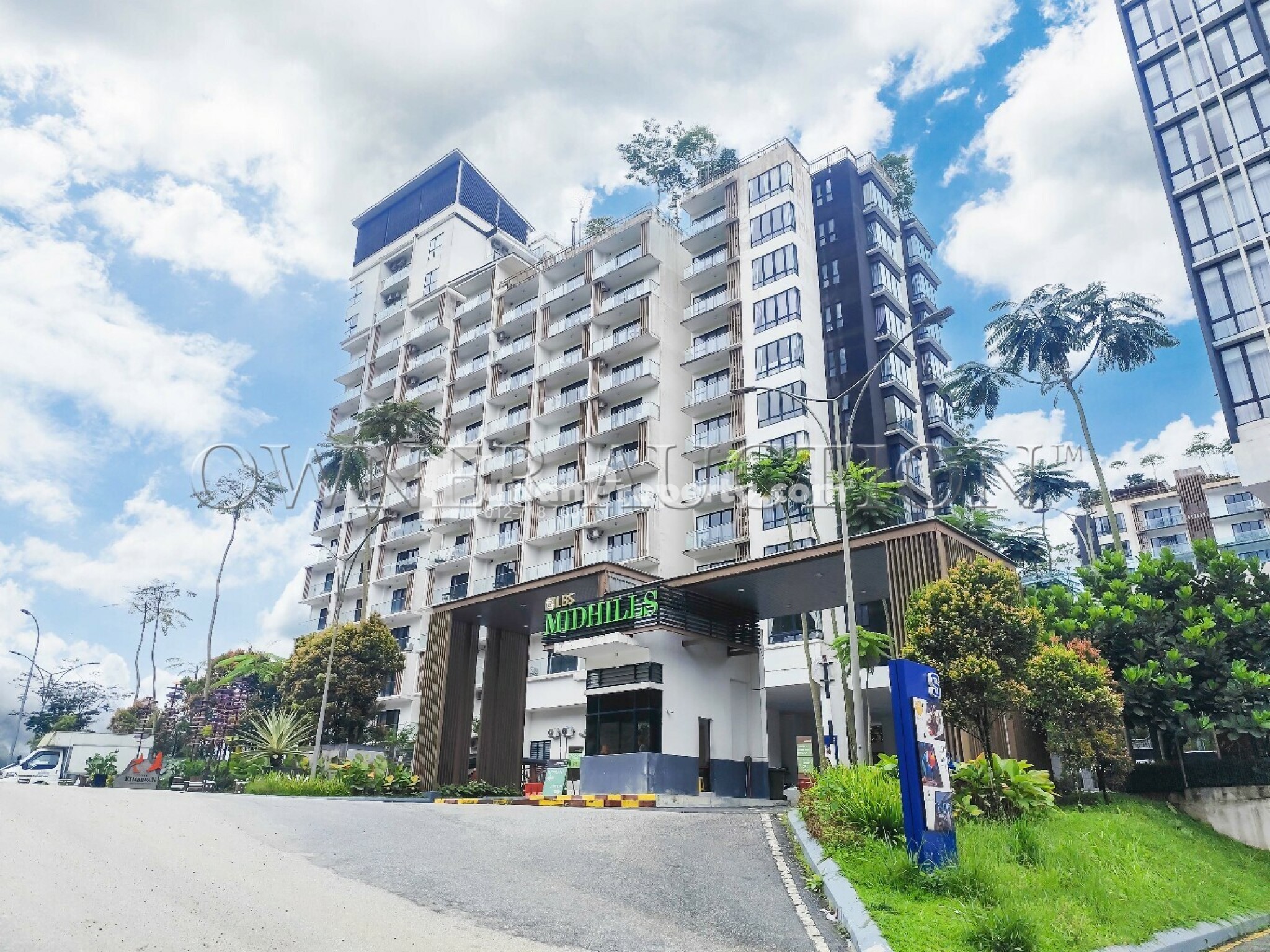 Serviced Residence For Auction at Midhills