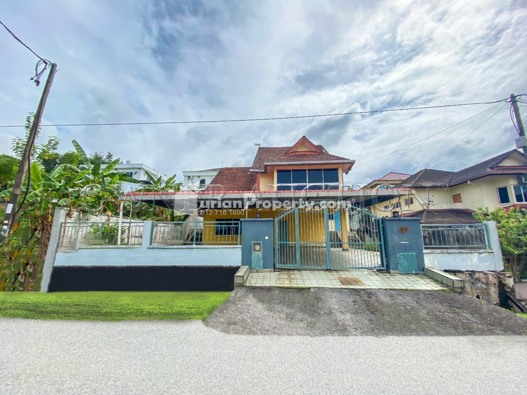 Bungalow House For Auction at Taman Sri Hijau