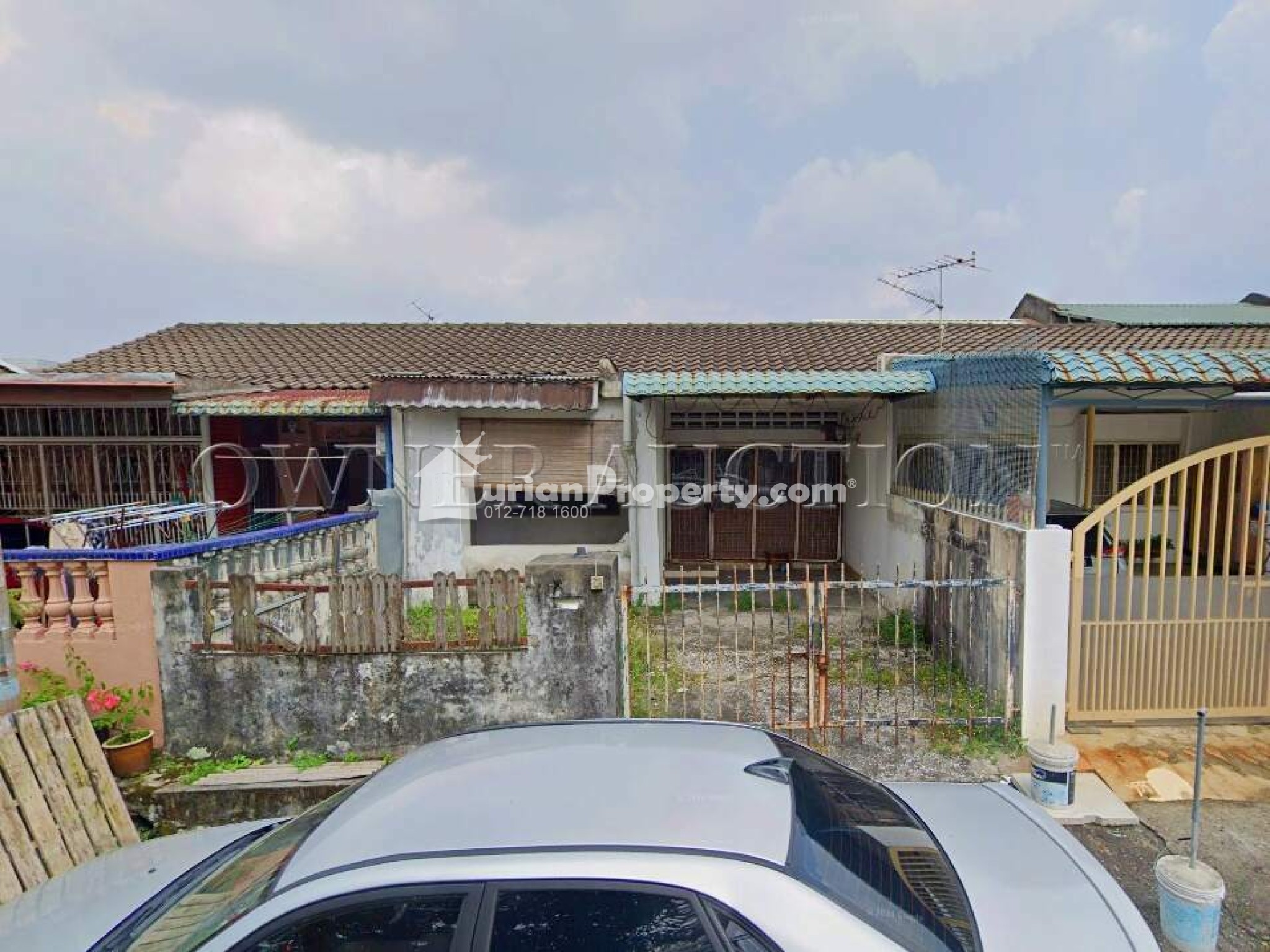 Terrace House For Auction at Taman Seri Melati