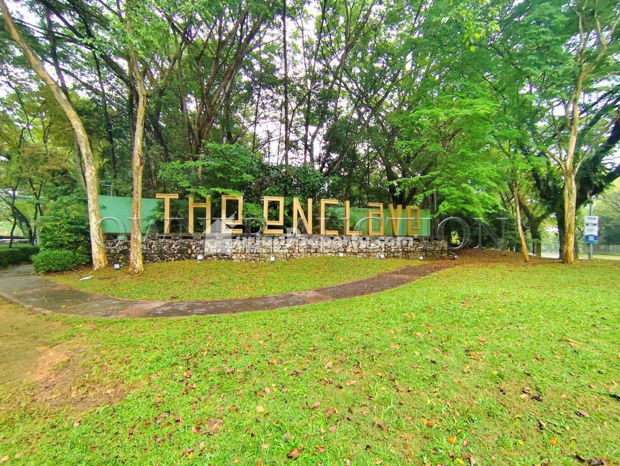 Bungalow House For Auction at Bukit Jelutong