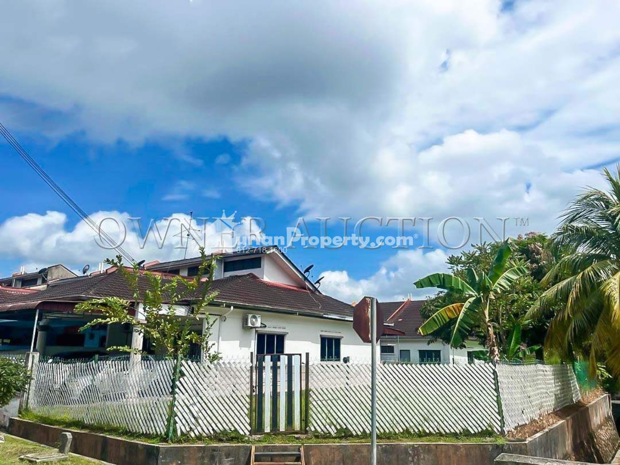 Terrace House For Auction at Taman Flora Heights