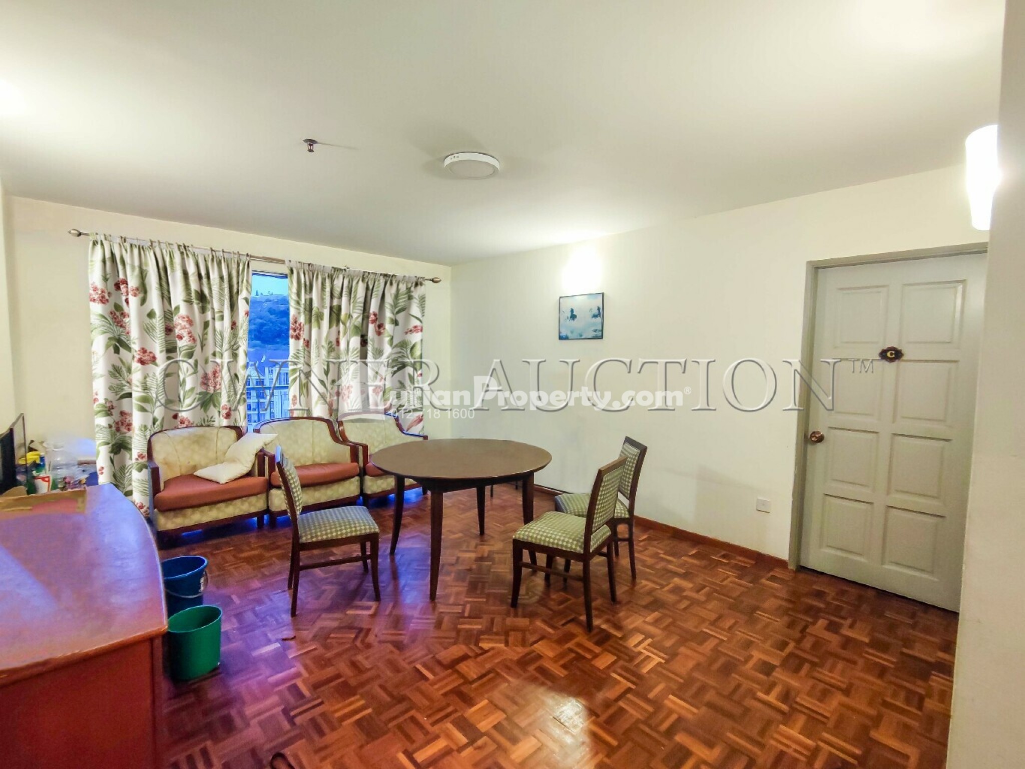 Apartment For Auction at Star Regency