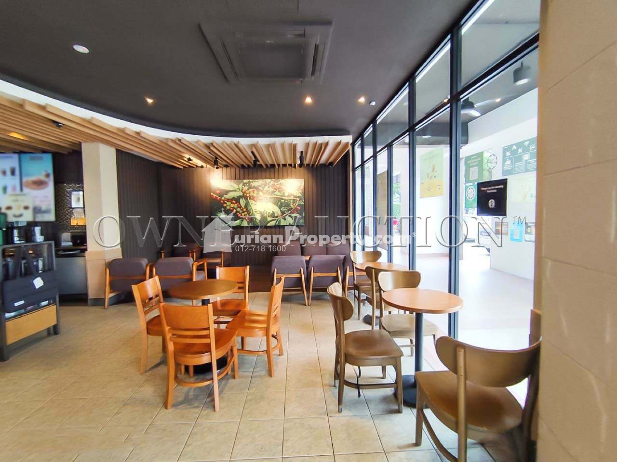 Shop Office For Auction at 3 Two Square