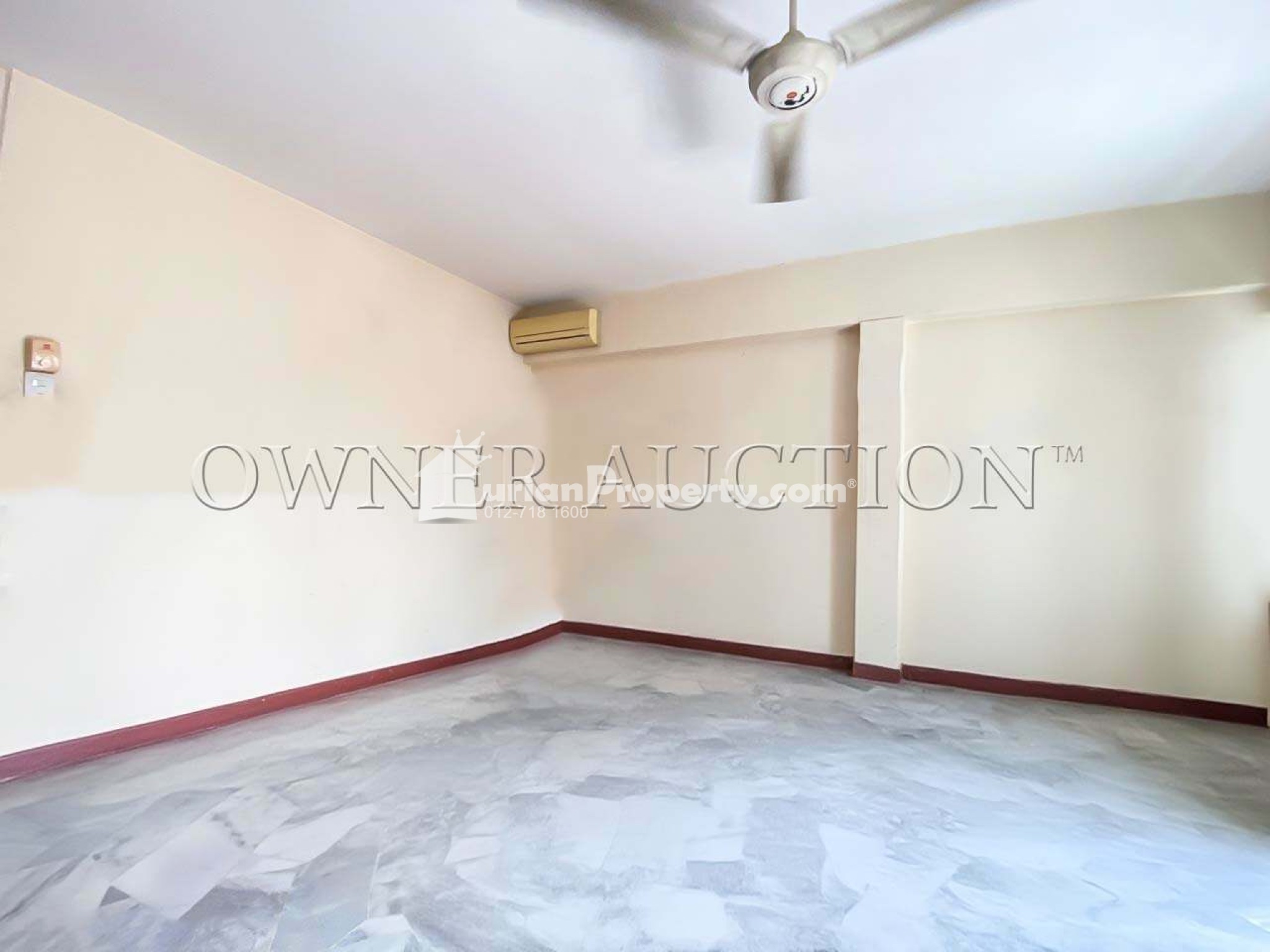 Condo For Auction at The Palladium