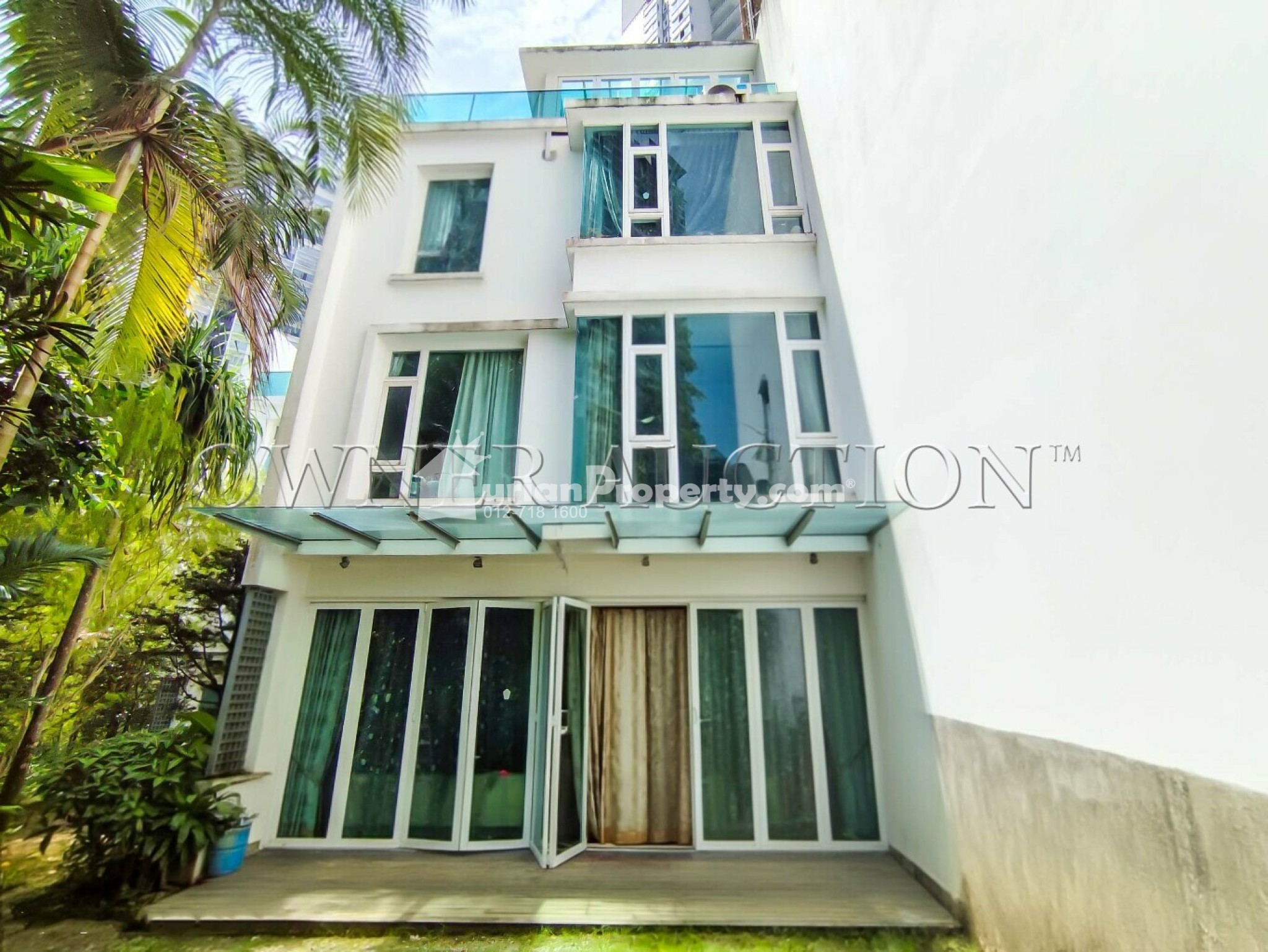 Bungalow House For Auction at Kiara 9