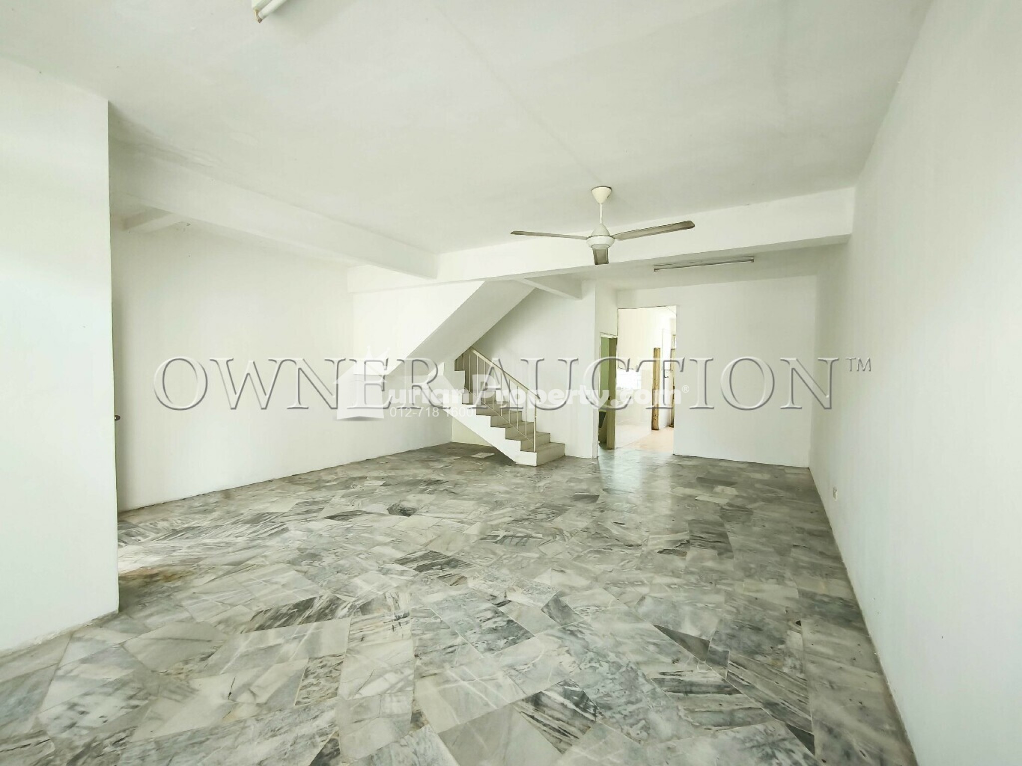 Terrace House For Auction at Taman Belatuk Mas
