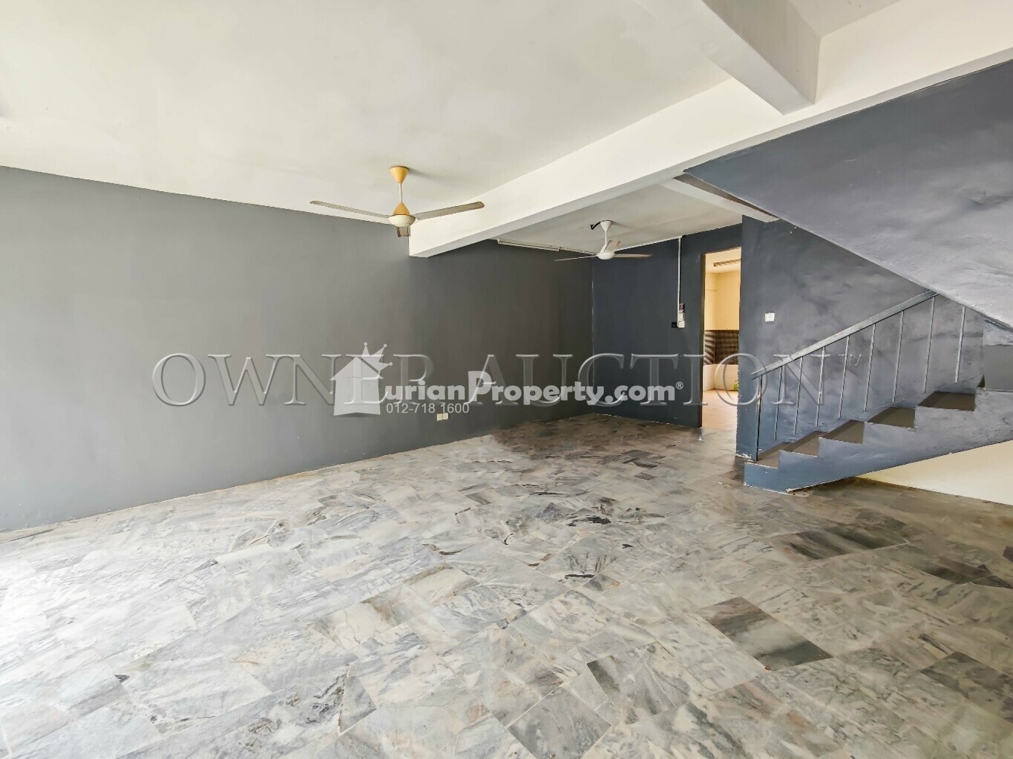 Terrace House For Auction at Taman Belatuk Mas