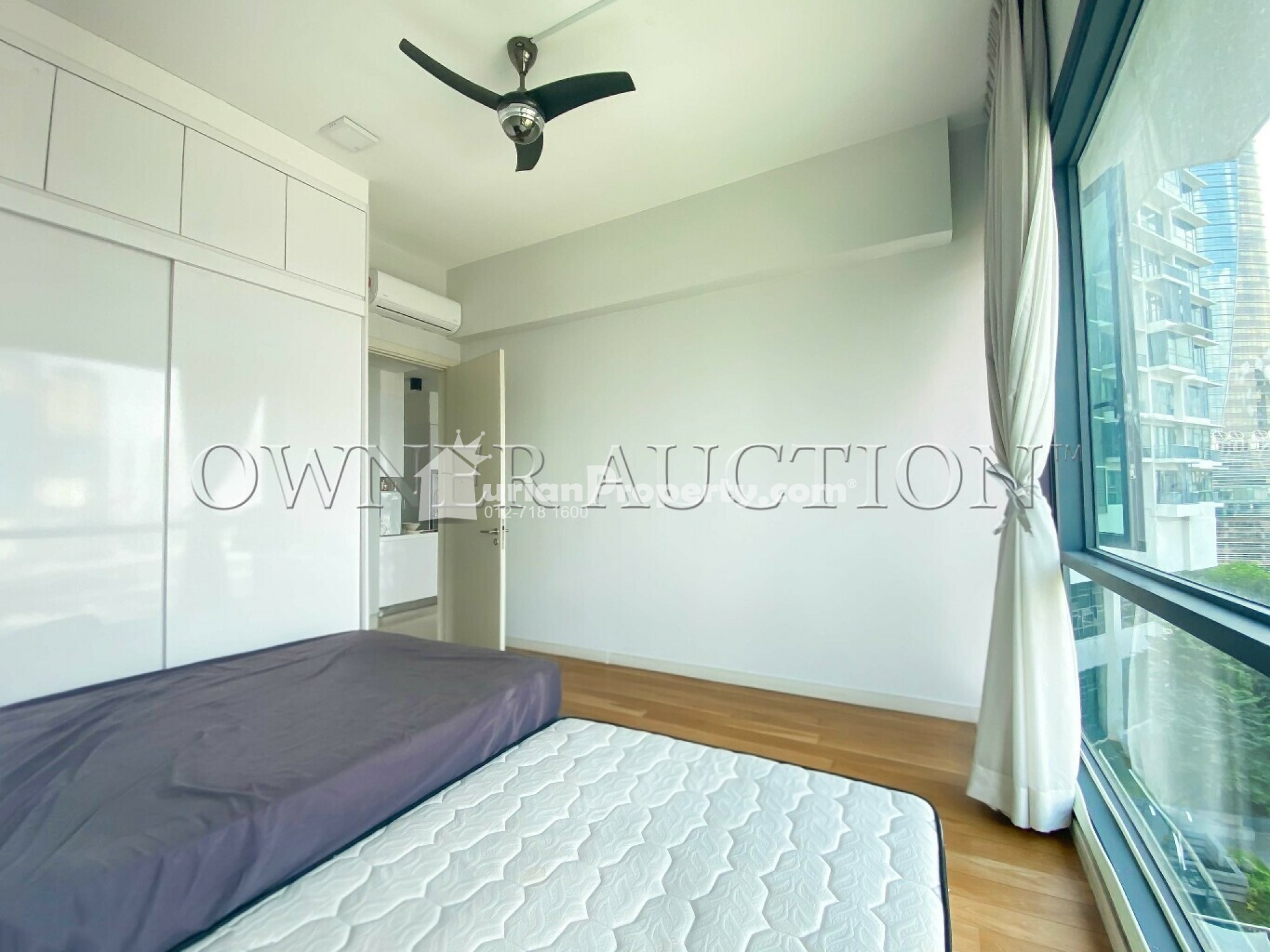 Condo For Auction at Vogue Suite 1