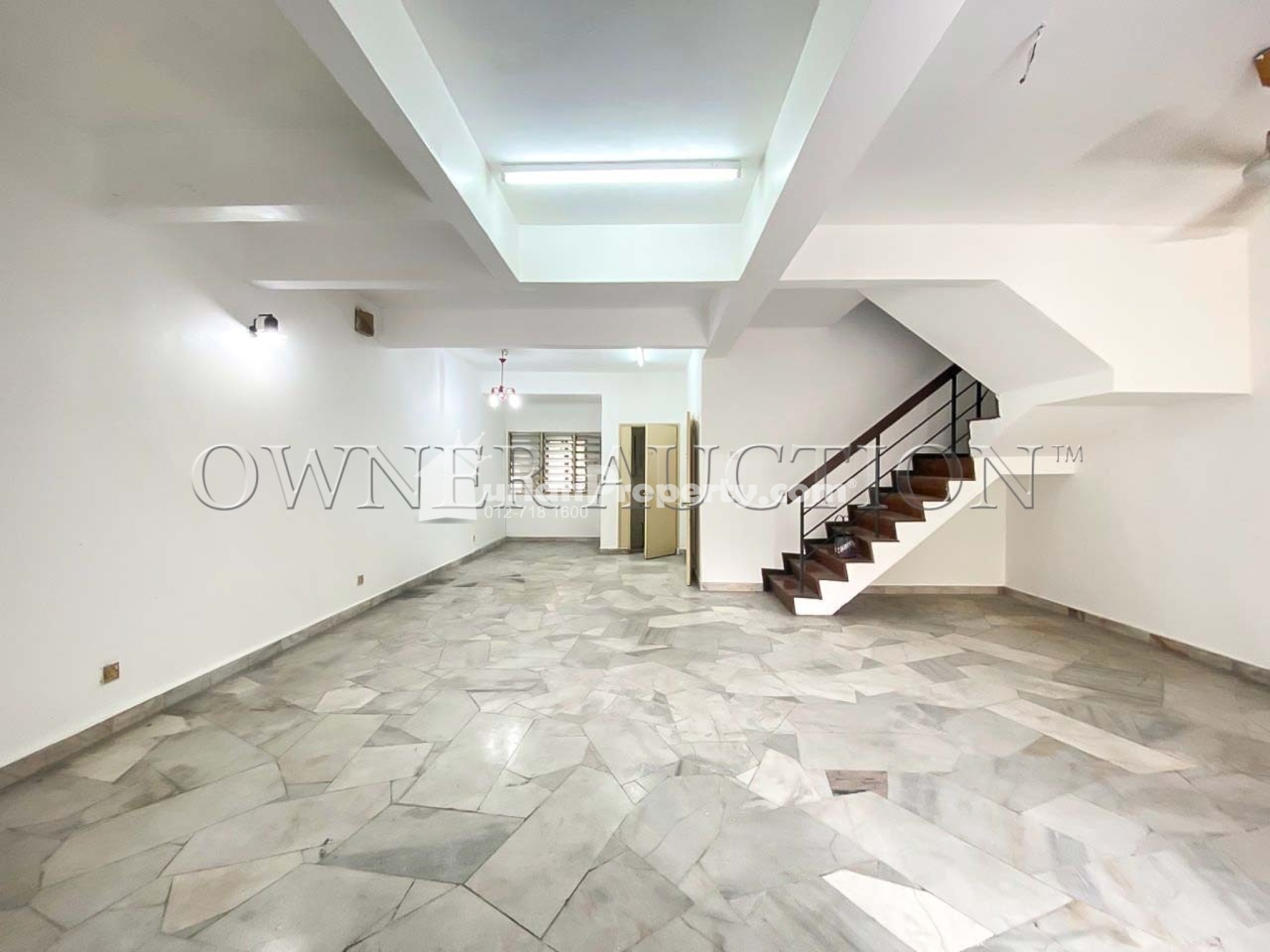 Terrace House For Auction at Bandar Menjalara