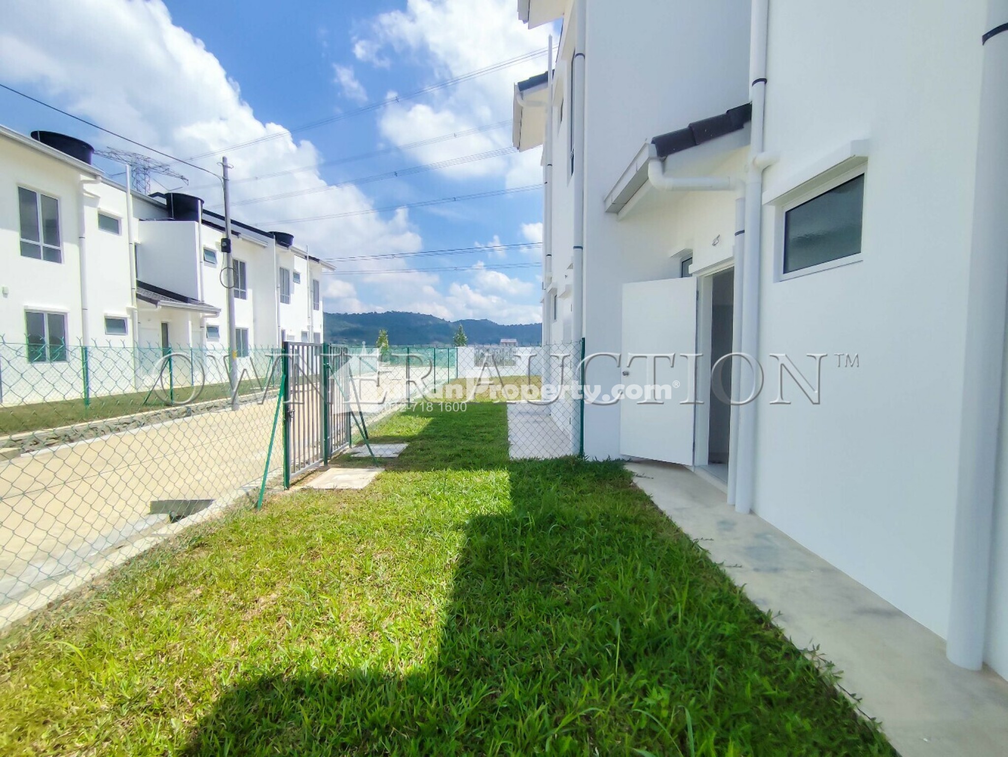 Terrace House For Auction at Irama Sendayan