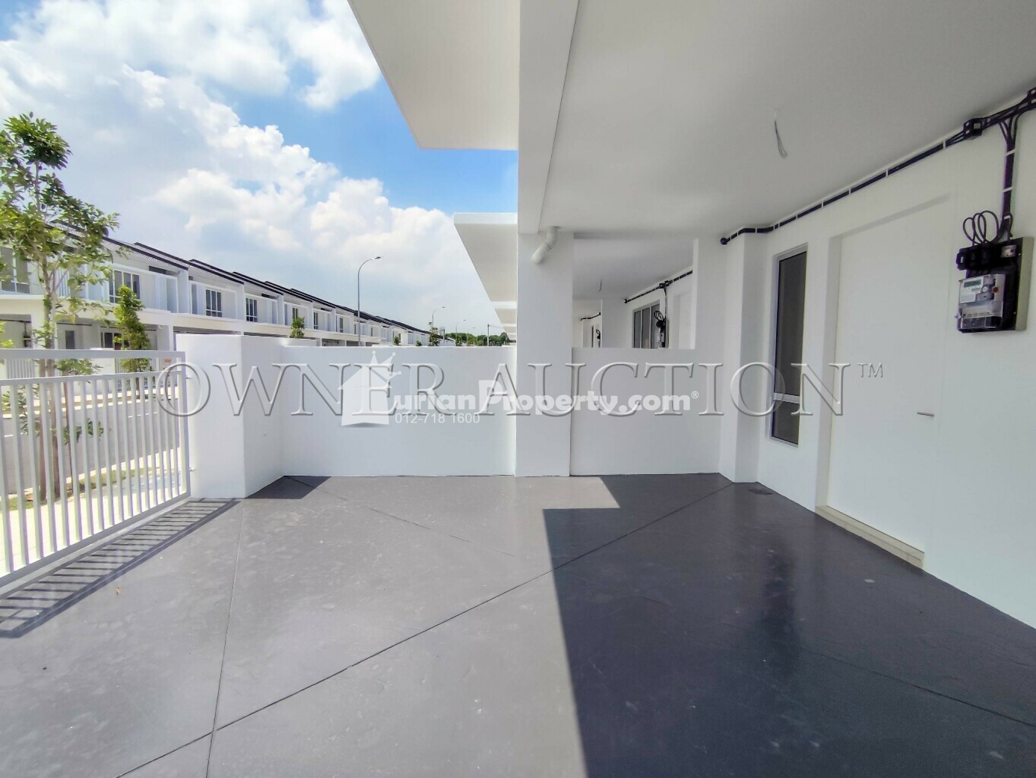 Terrace House For Auction at Irama Sendayan
