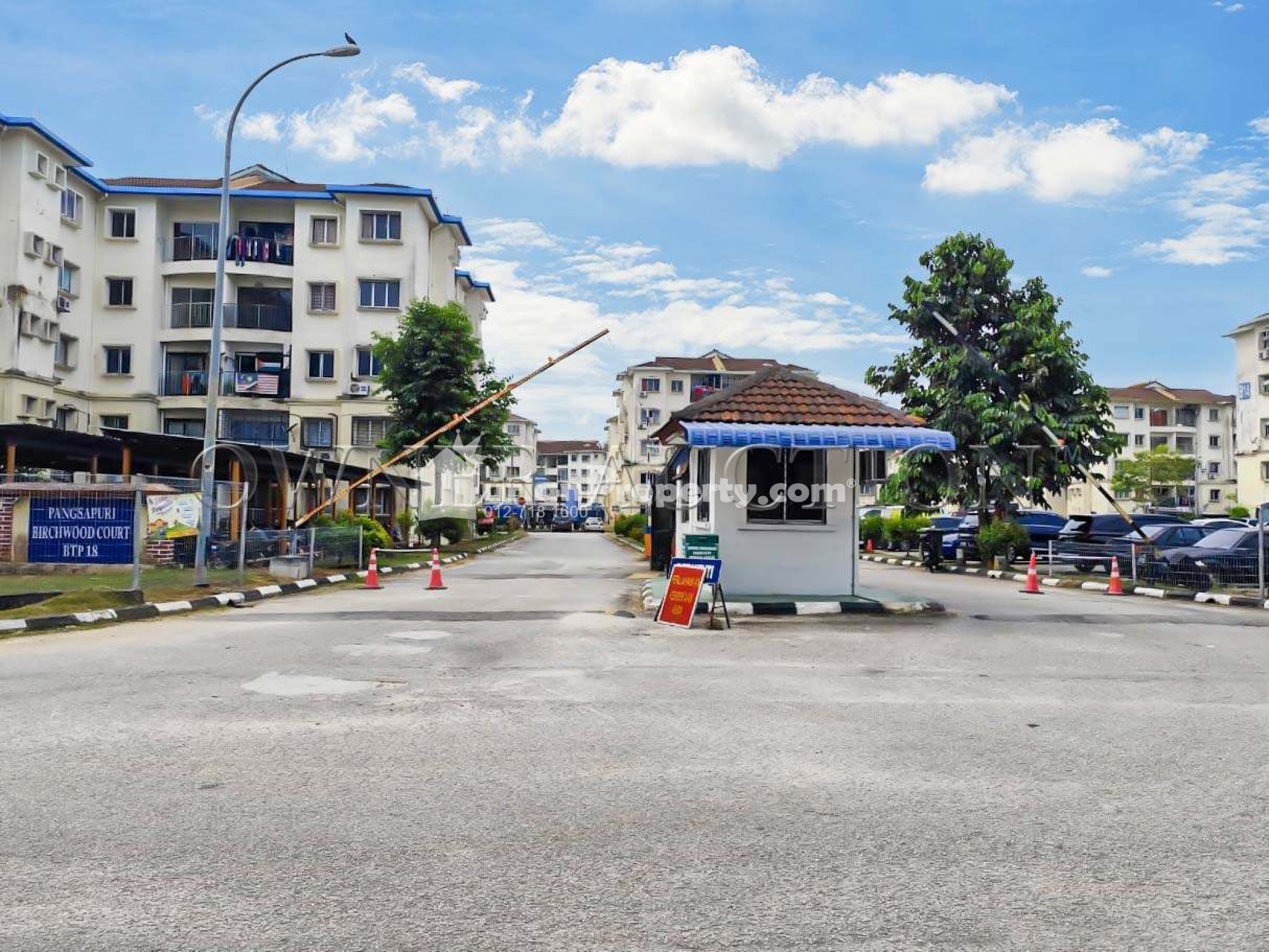 Apartment For Auction at Birchwood Court