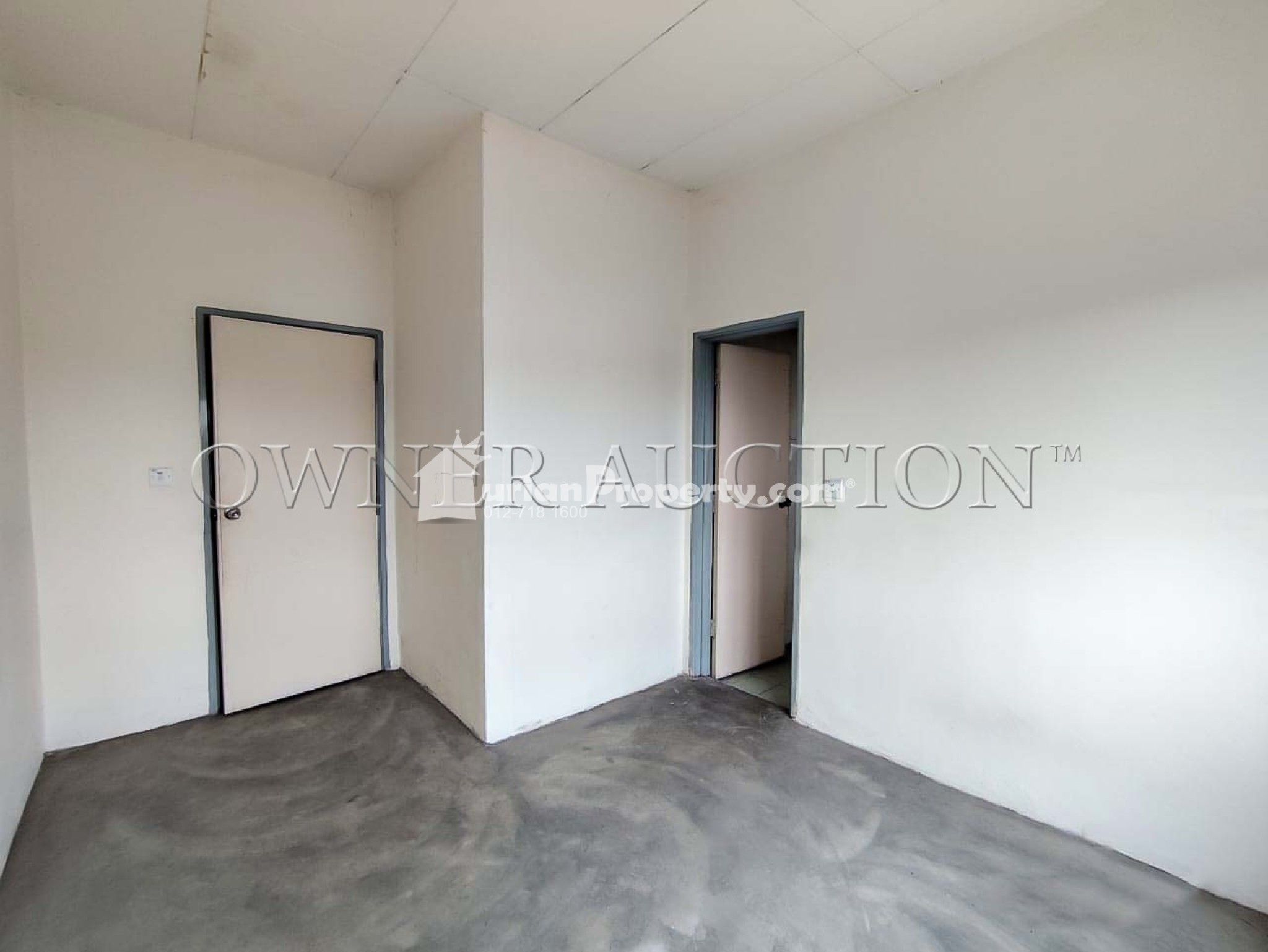 Apartment For Auction at Birchwood Court