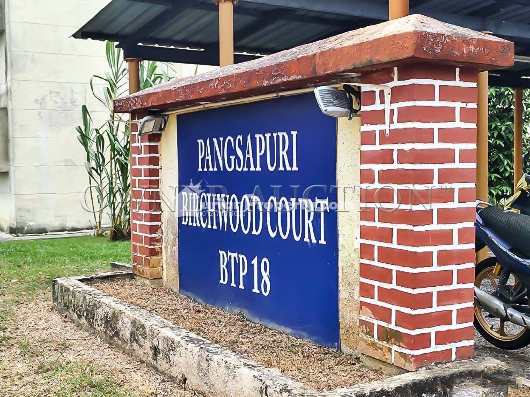 Apartment For Auction at Birchwood Court