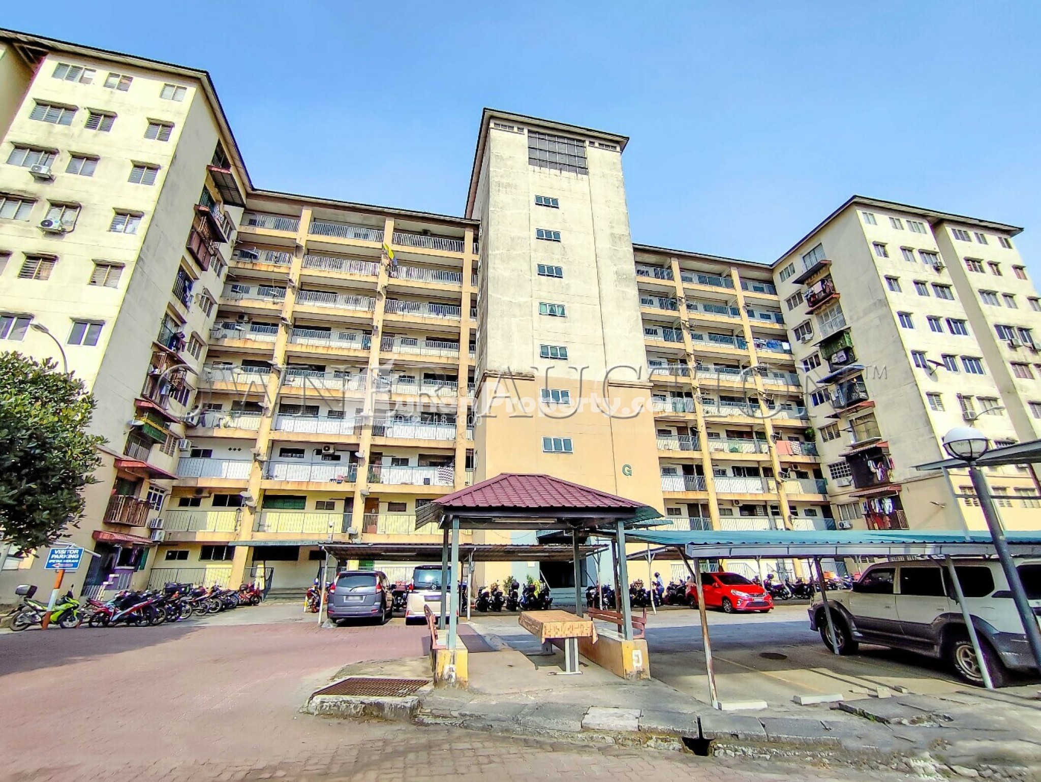 Apartment For Auction at Puchong Permata 2