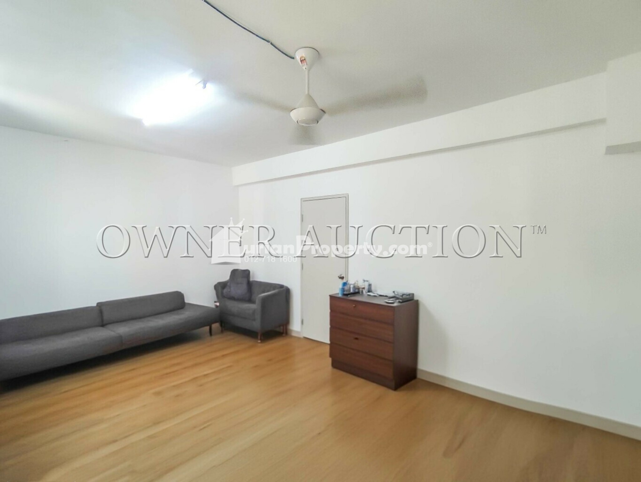 Terrace House For Auction at Casa Green