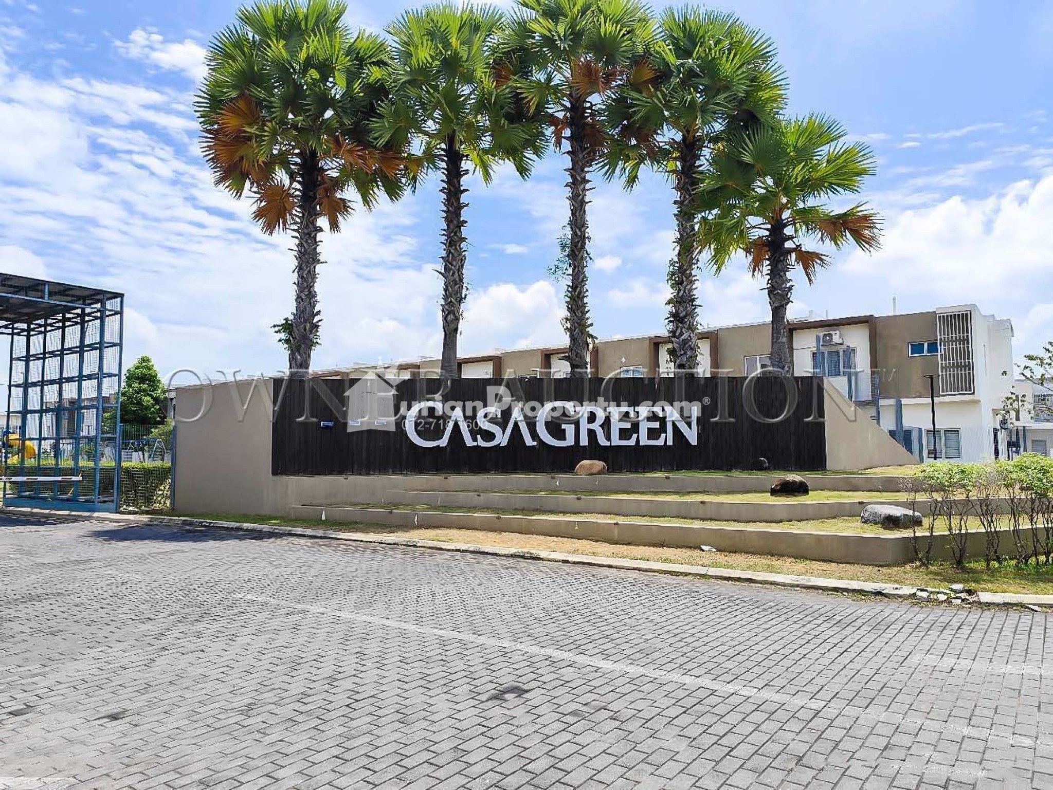 Terrace House For Auction at Casa Green
