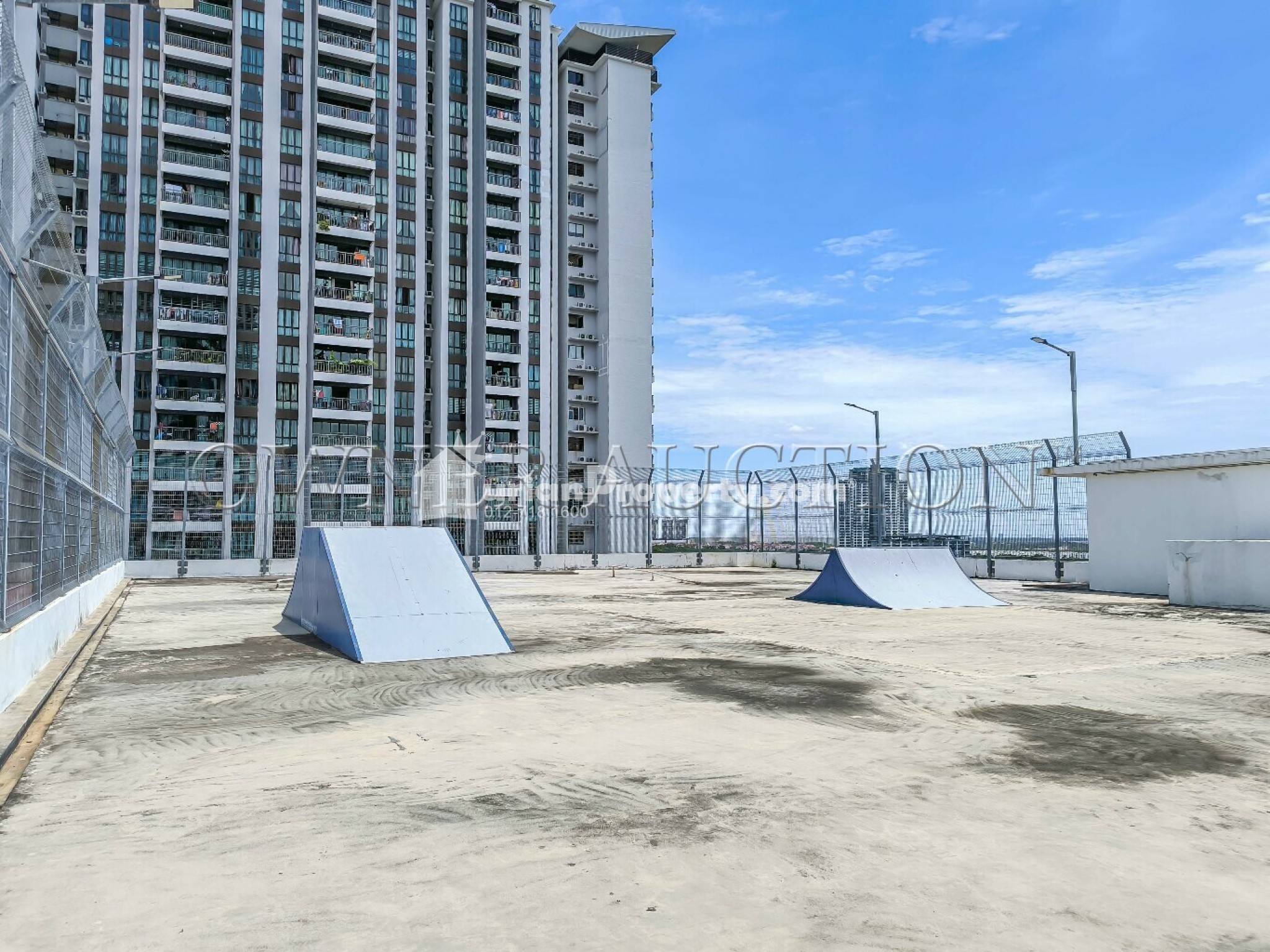 Condo For Auction at Cristal Serin Residence