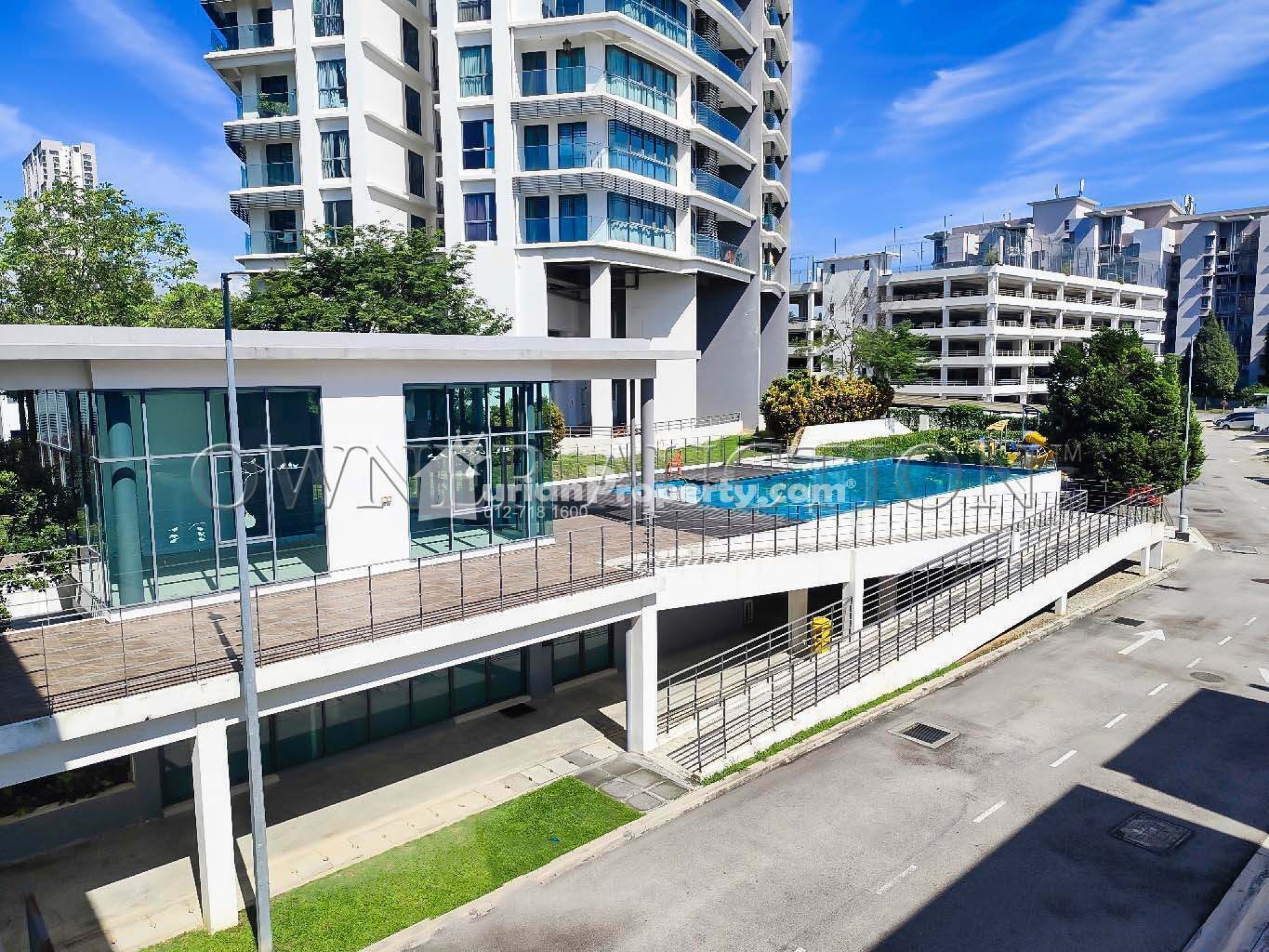 Condo For Auction at Cristal Serin Residence