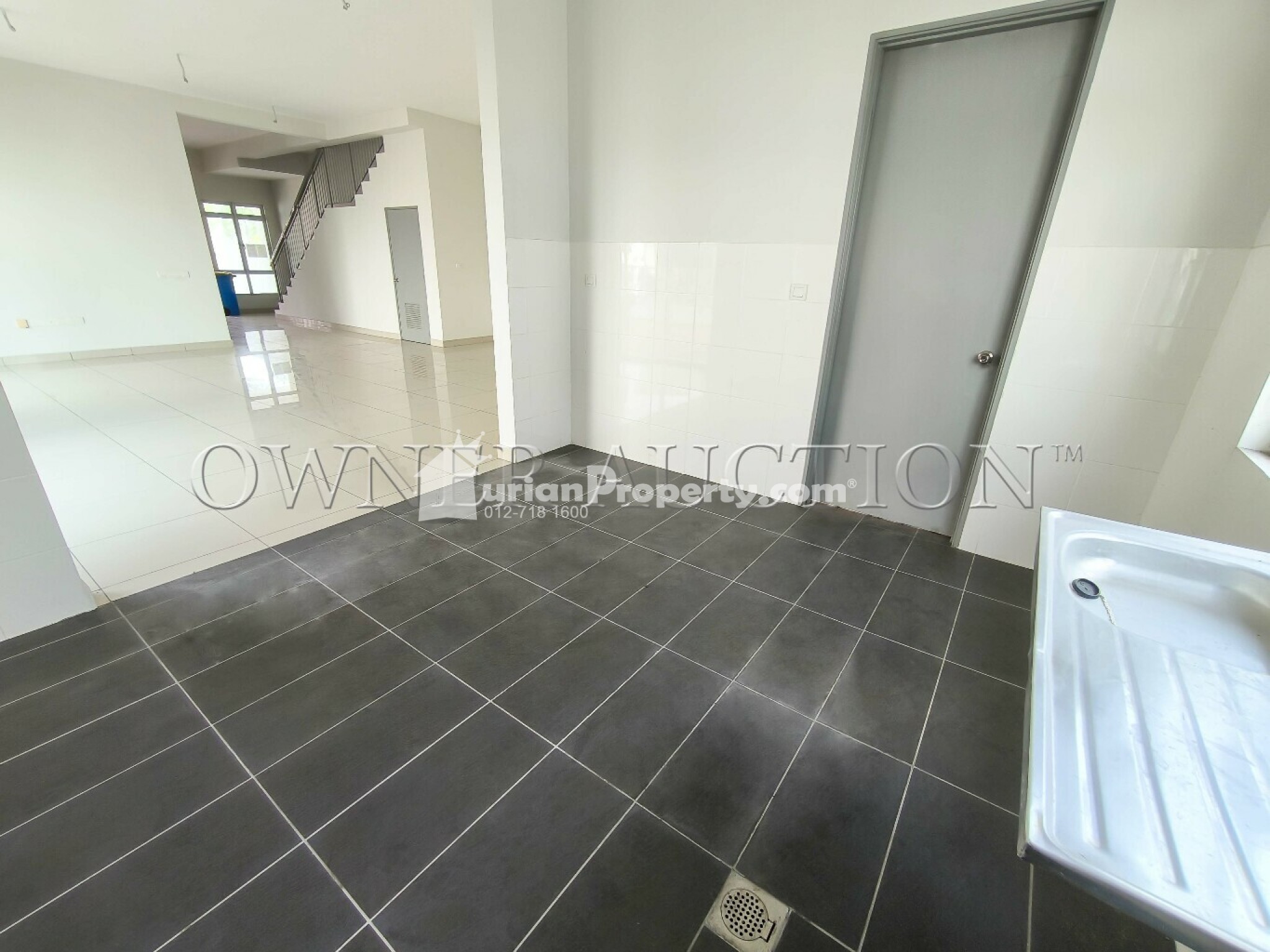 Terrace House For Auction at Bandar Rimbayu