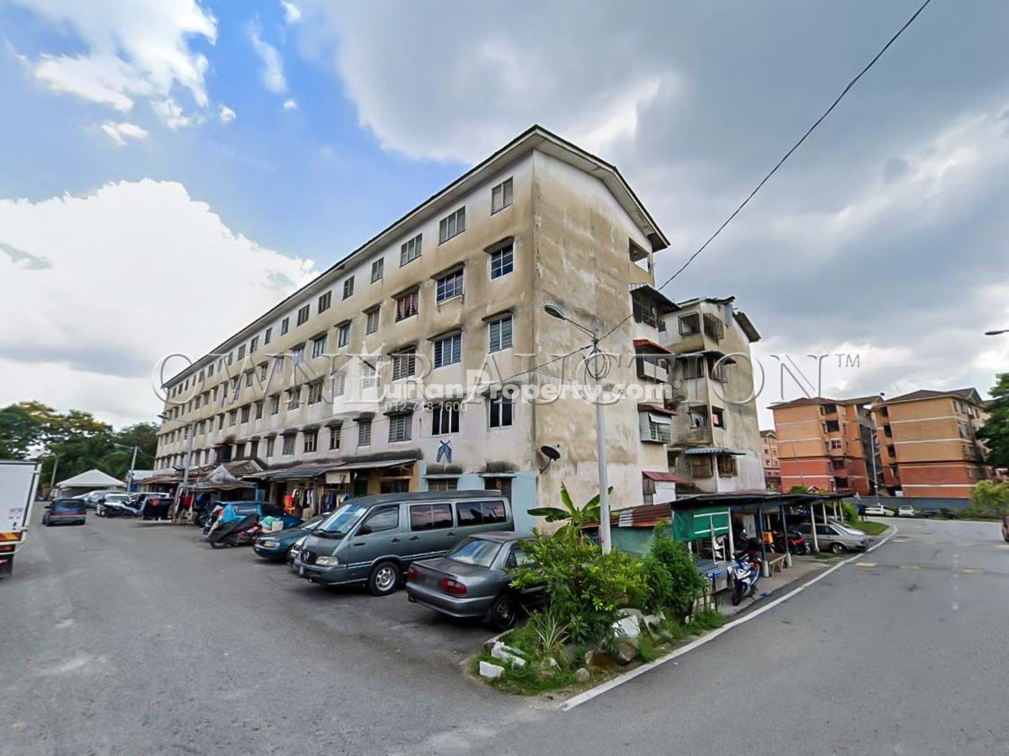 Apartment For Auction at Dahlia Apartments