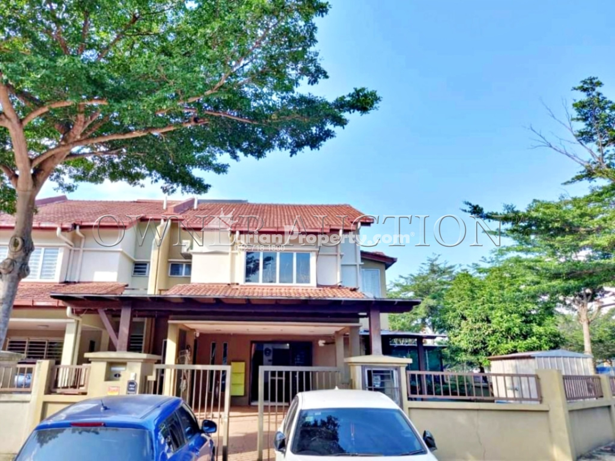 Terrace House For Auction at Cahaya Alam