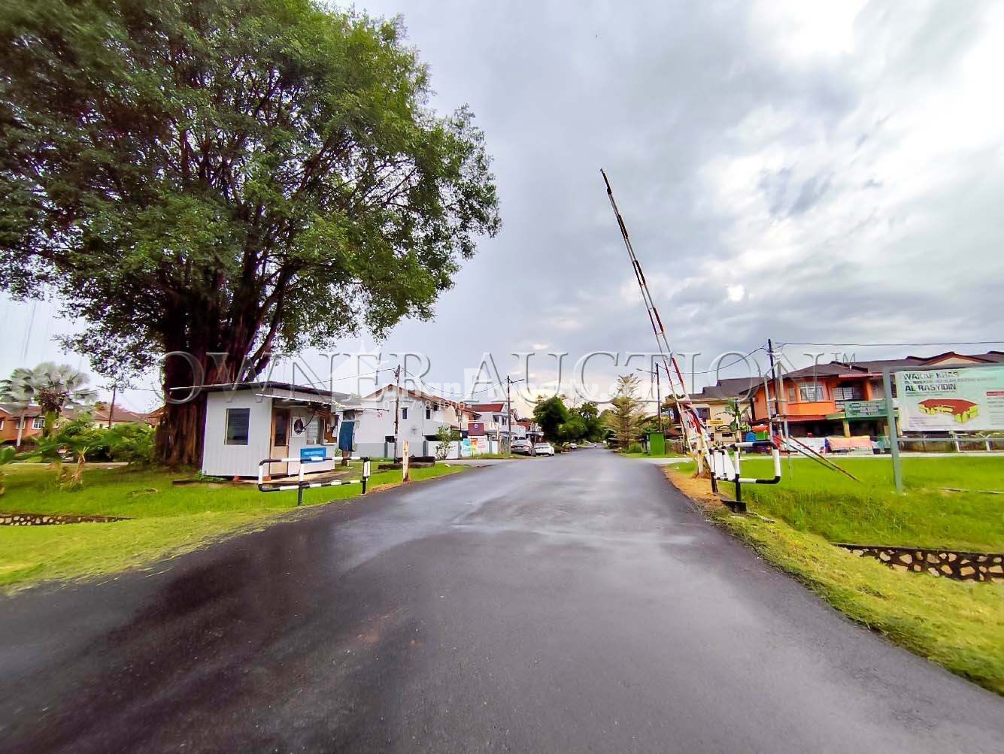 Flat For Auction at Apartment Seri Lili