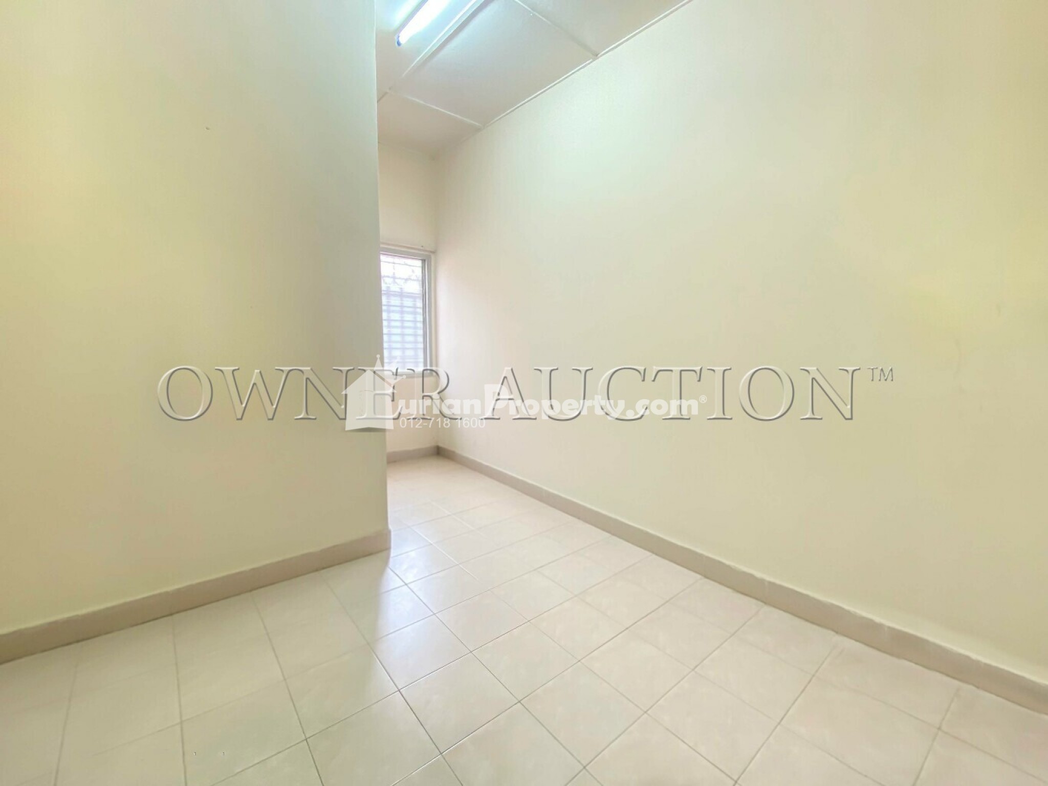 Terrace House For Auction at Bandar Pinggiran Subang