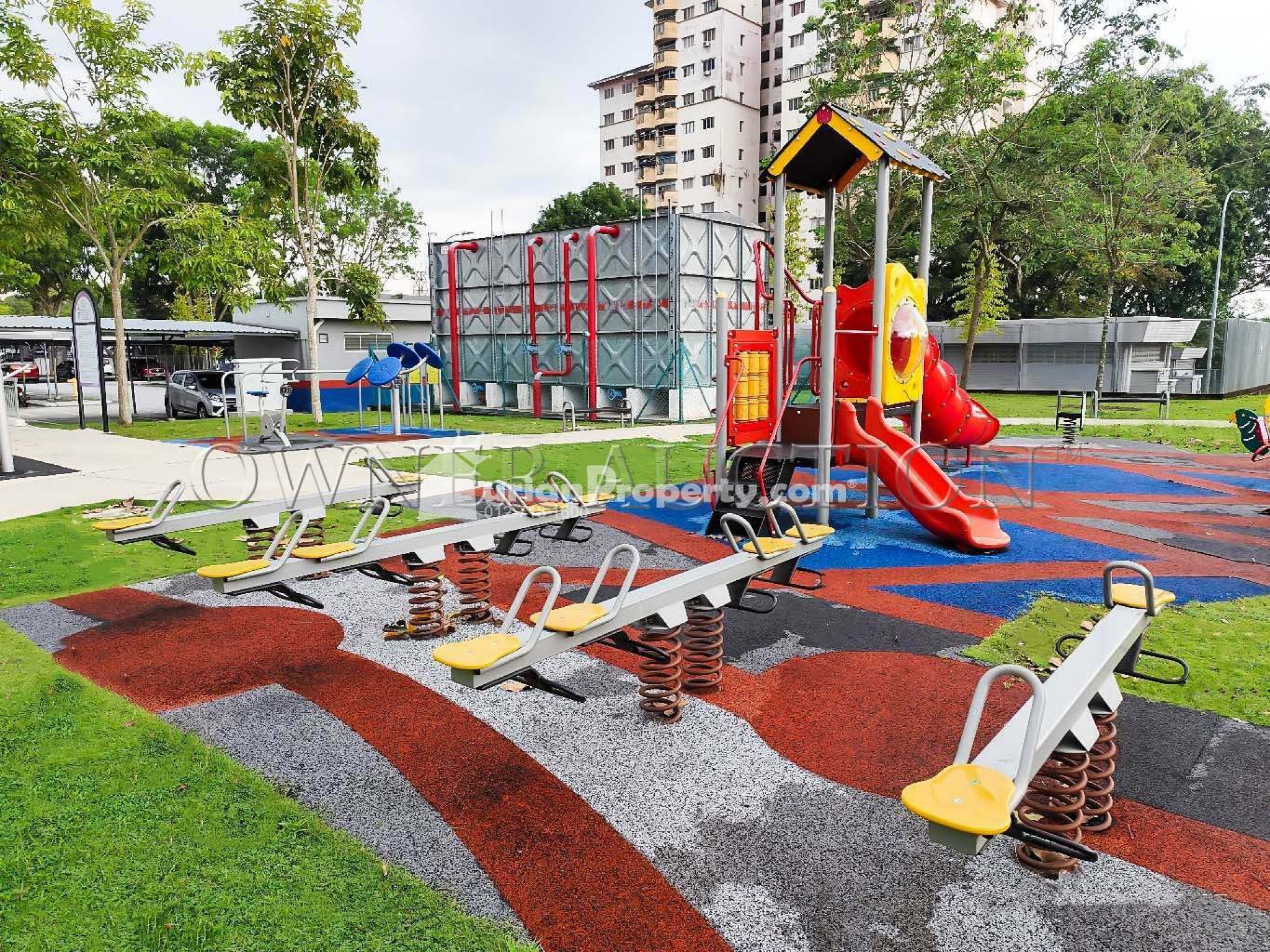 Apartment For Auction at Safira Apartment