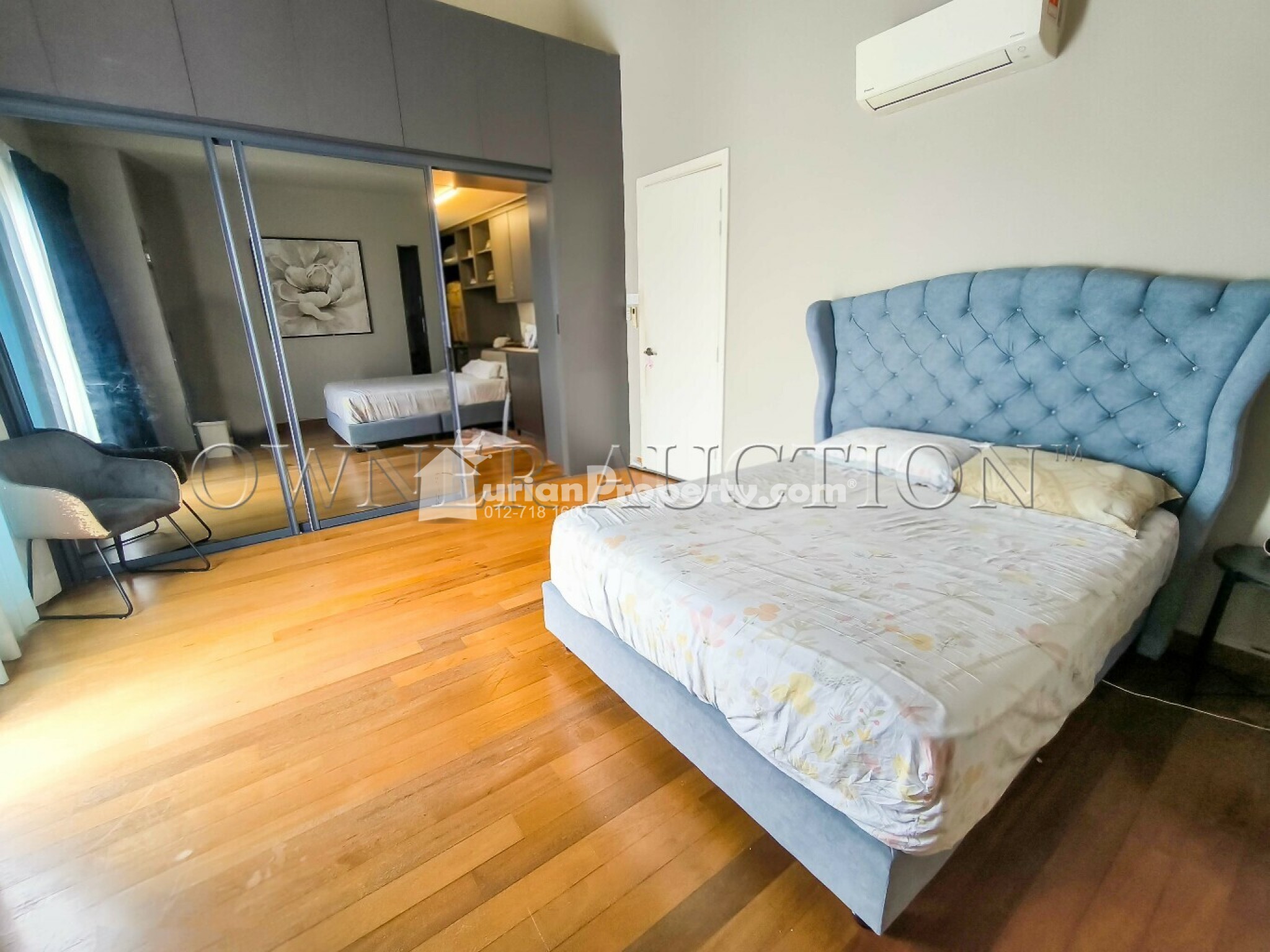 Semi D For Auction at Sunville