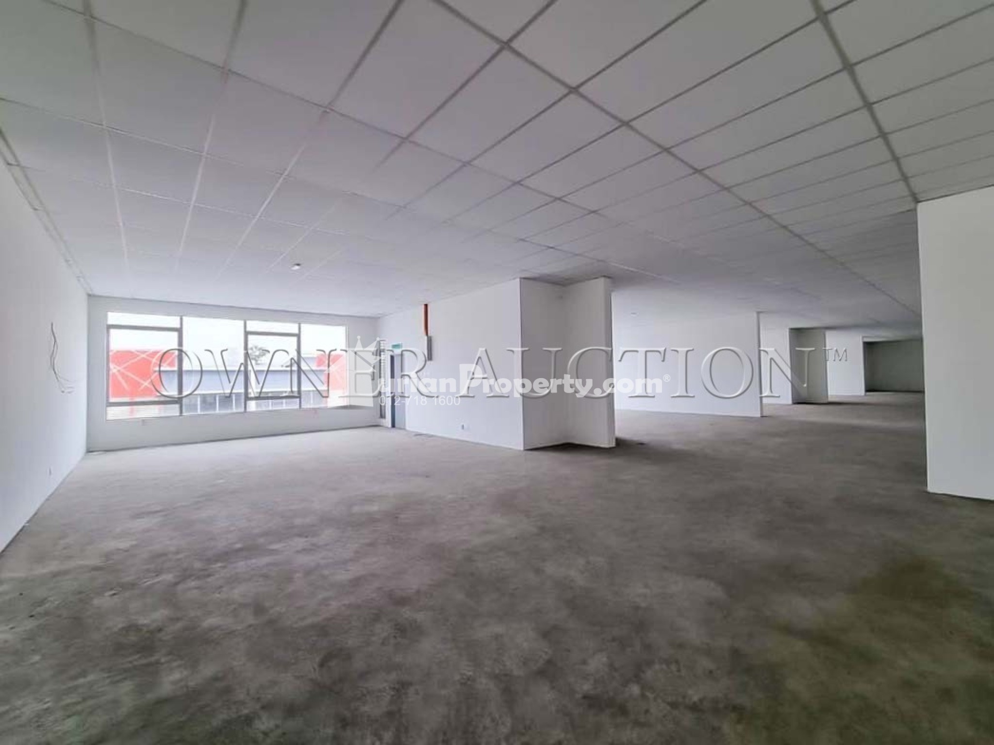Shop Office For Auction at One Kesas