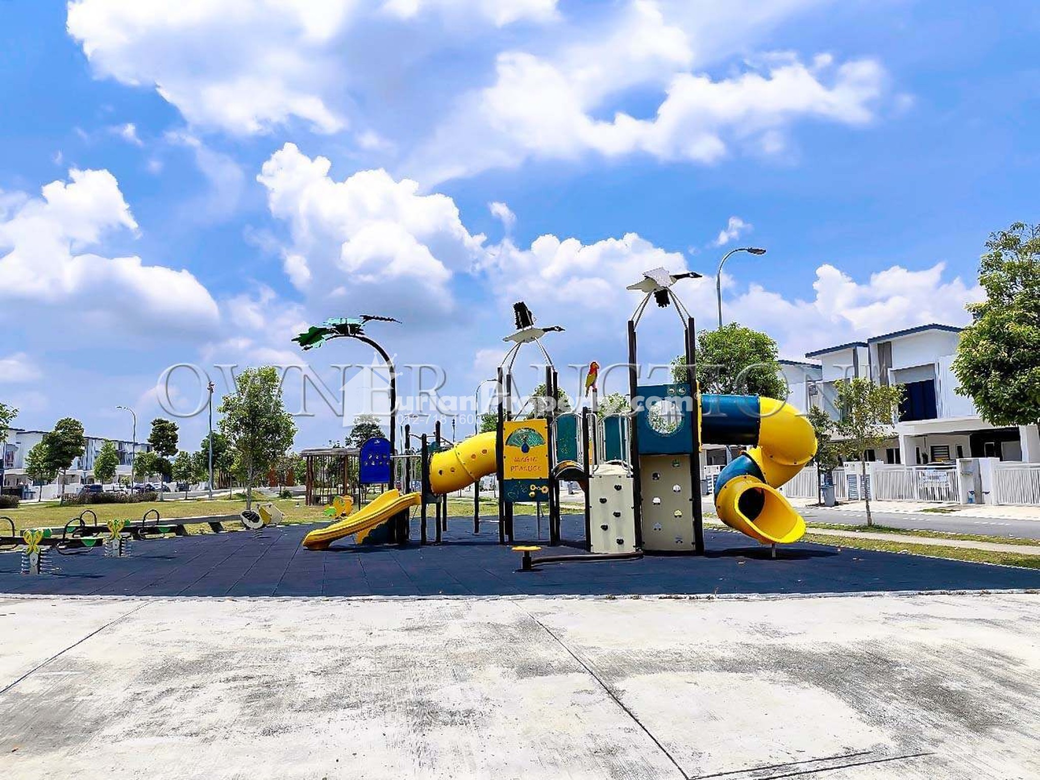 Terrace House For Auction at Bayu Sutera