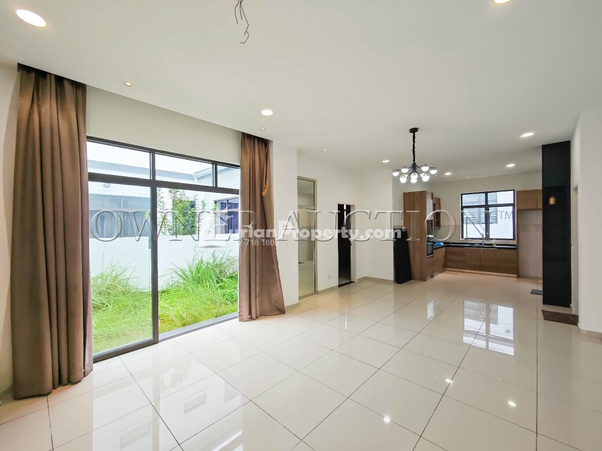 Terrace House For Auction at Eco Grandeur