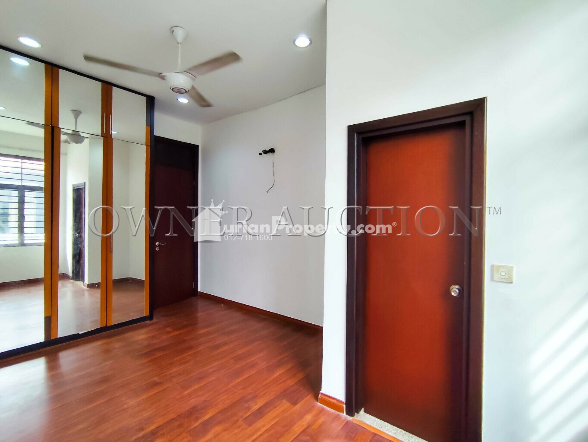 Superlink For Auction at Bukit Jelutong