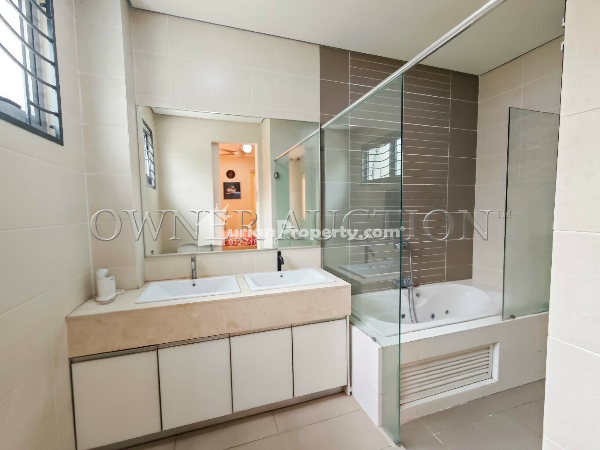 Semi D For Auction at Denai Alam