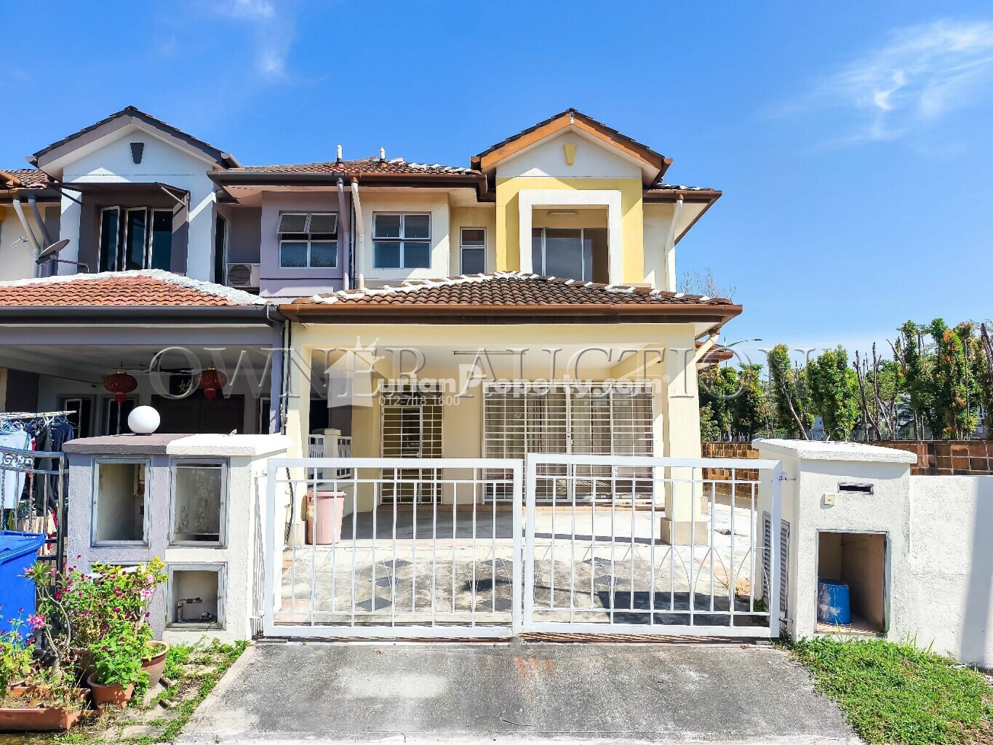 Terrace House For Auction at Kemuning Utama Bayu