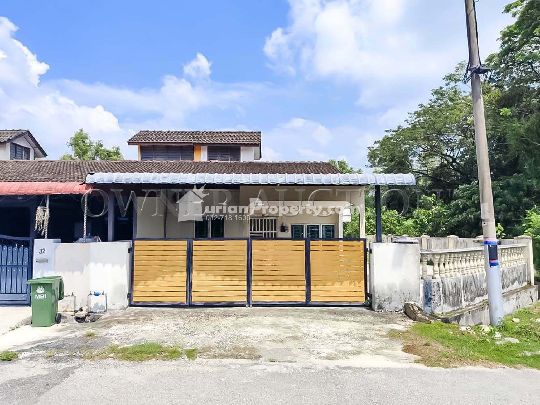 Terrace House For Auction at Taman Badri Shah