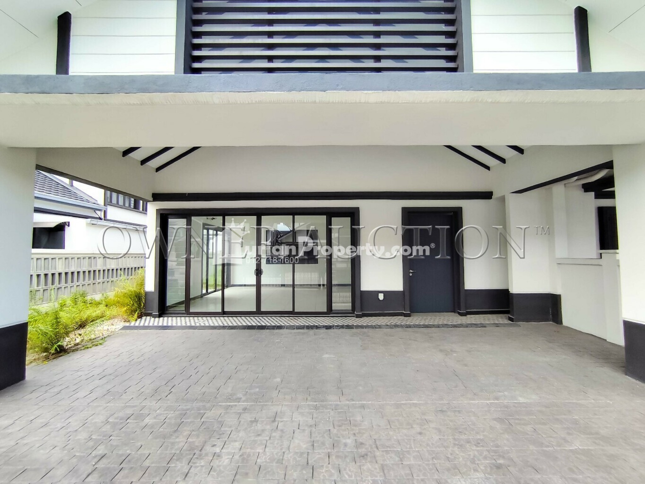 Semi D For Auction at Elmina Gardens